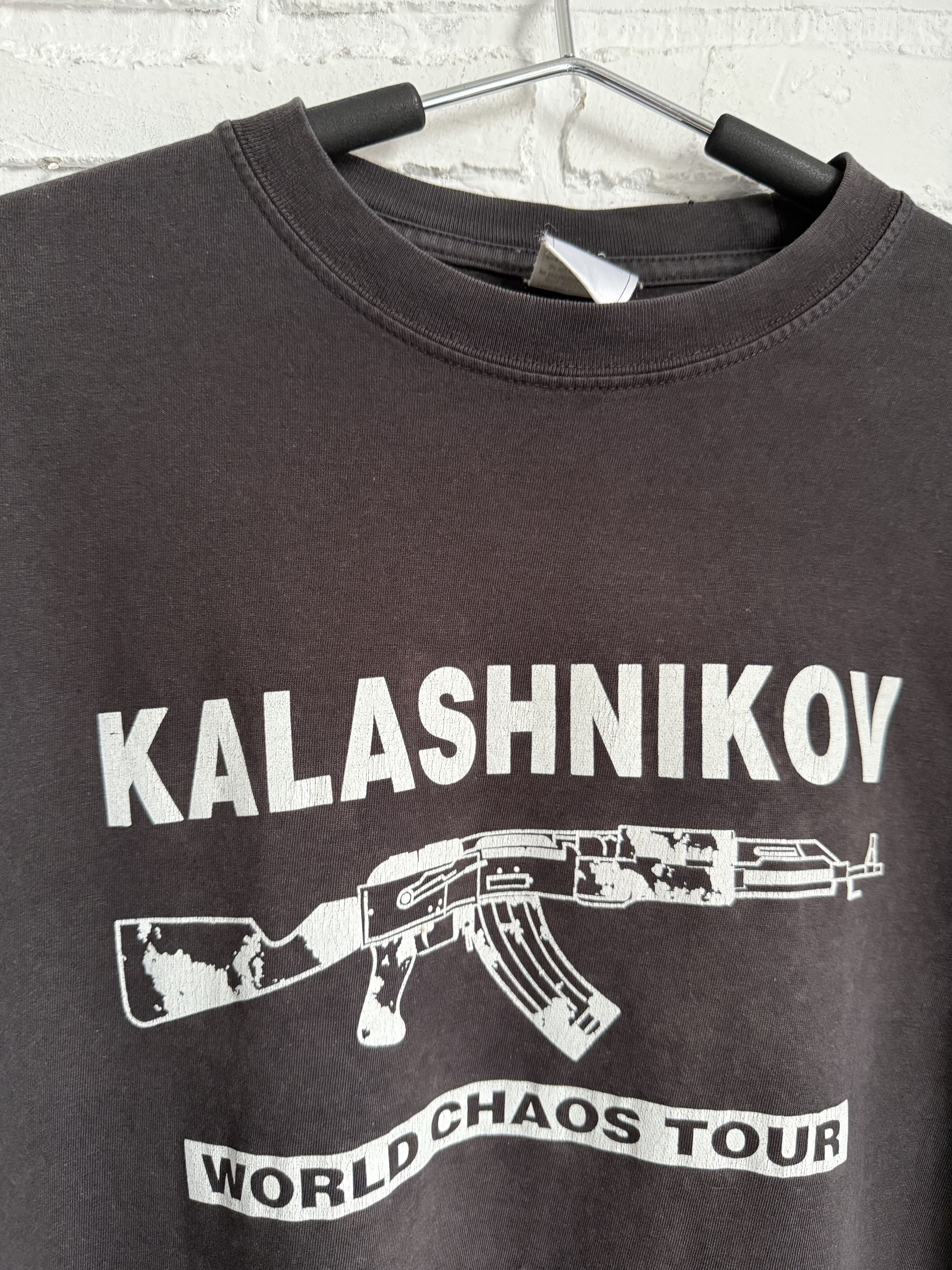 Band Tees Vintage Kalashnikov world chaos tour t-shirt Size US L / EU 52-54 / 3 - 6 Thumbnail