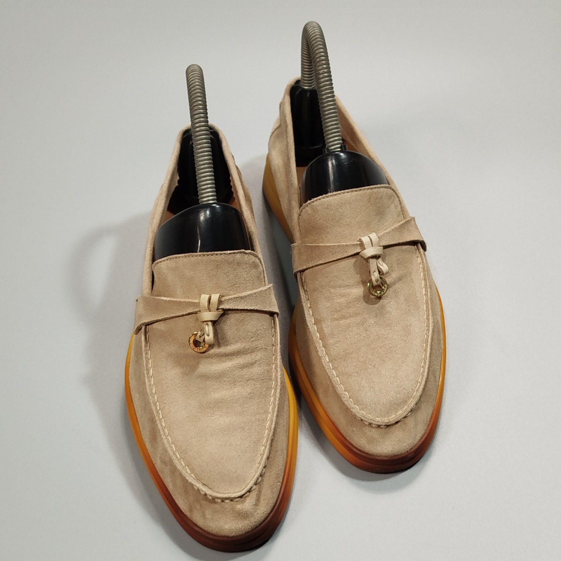 Loro Piana LORO PIANA Summer Charms Walk Powder Pearl