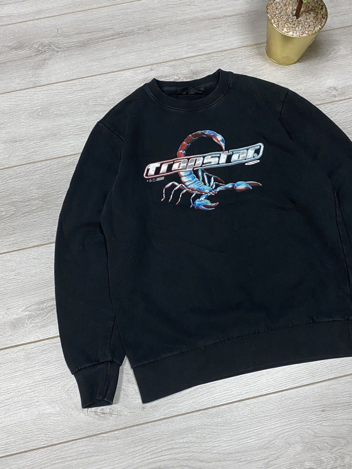 Trapstar London Trapstar London RARE 🦂 scorpion big logo England sweatshirt Size US M / EU 48-50 / 2 - 2 Thumbnail