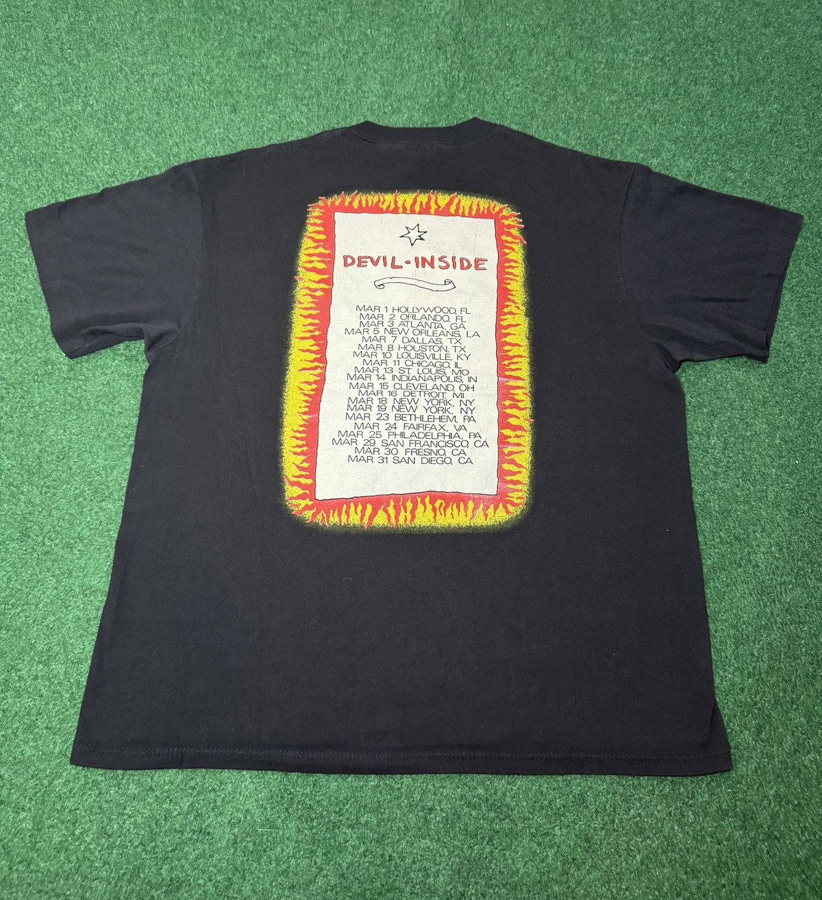 Band Tees Vintage 90s INXS Concert Tour RARE Devil Inside Lrg T-shirt Size US L / EU 52-54 / 3 - 4 Thumbnail