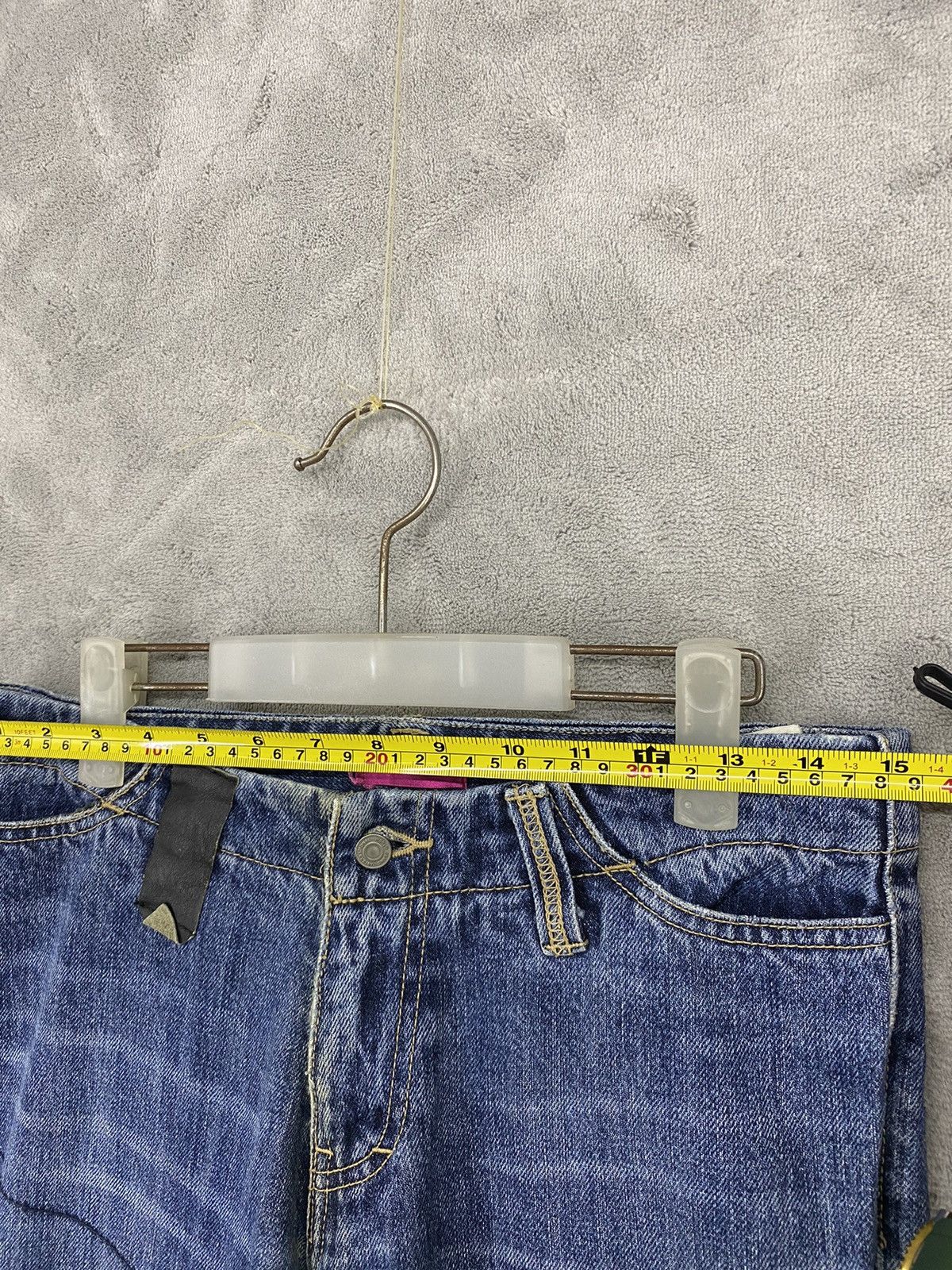 Japanese Brand INTERNATIONAL WORLD JEANS JAPANESE BRAND & PEACE PATCHWORK Size US 30 / EU 46 - 12 Thumbnail