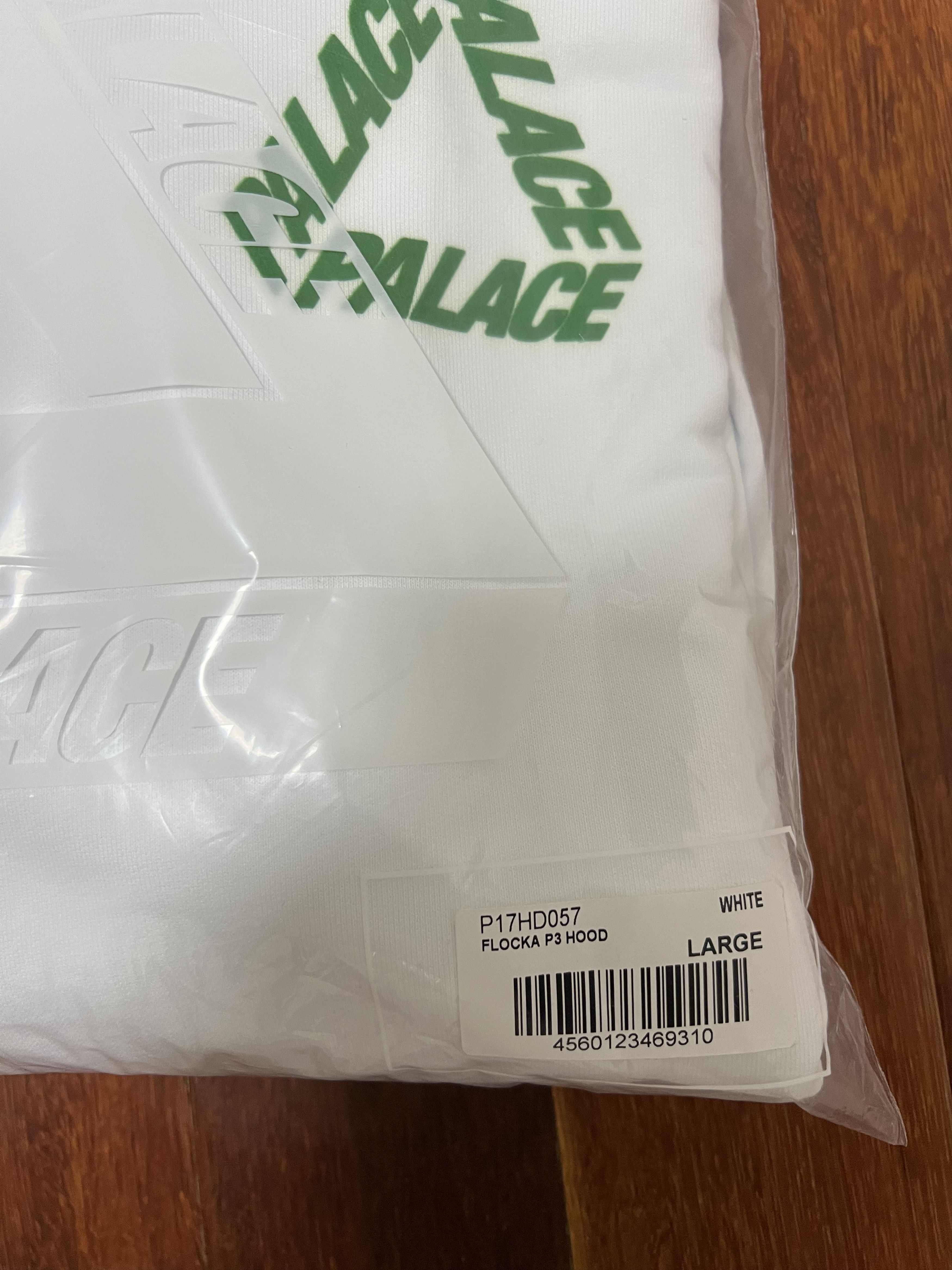 Palace 💚 2019 Palace Flocka P3 Hoodie White Large NEW Size US L / EU 52-54 / 3 - 11 Thumbnail