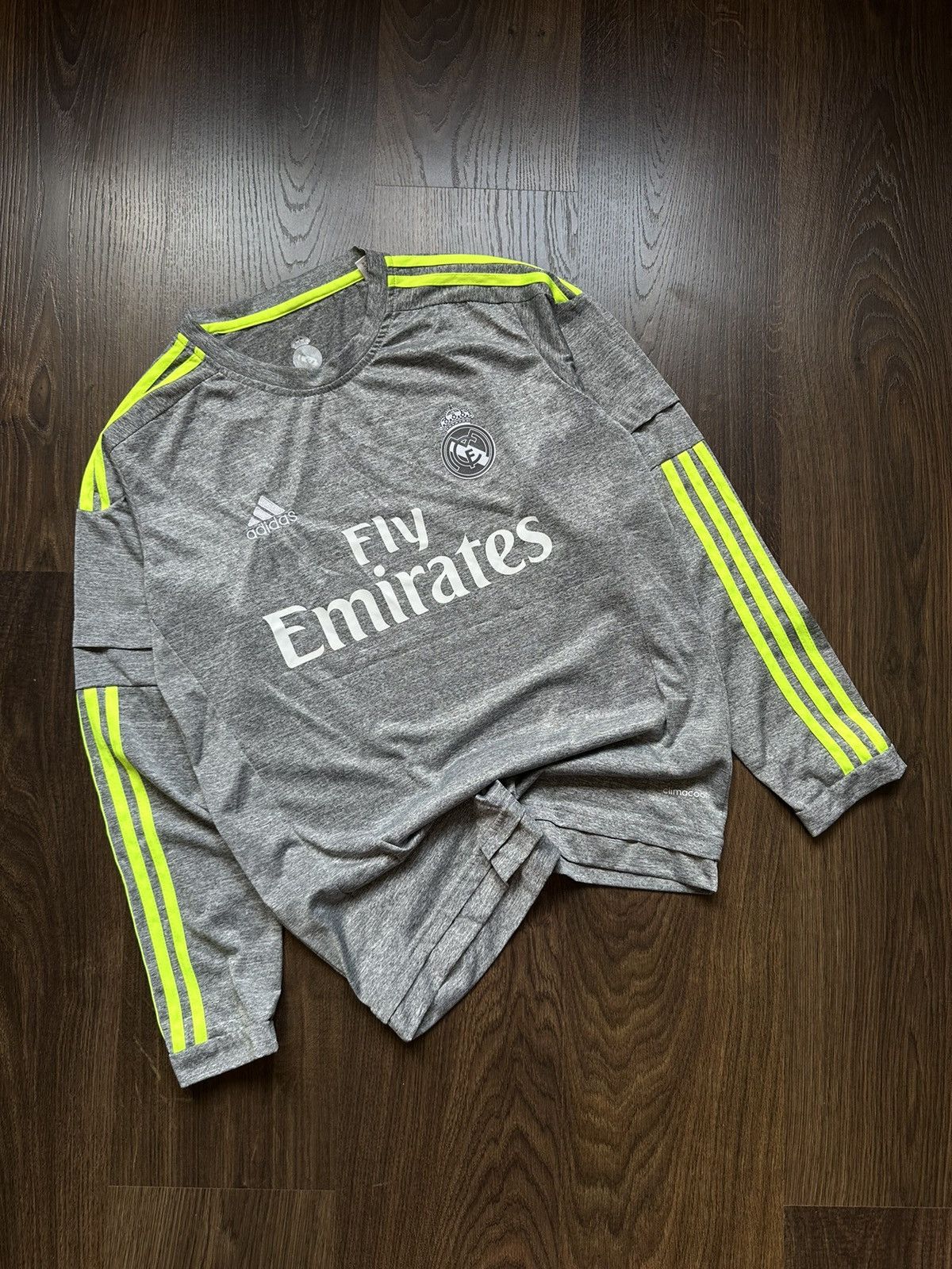 Adidas Adidas Real Madrid Soccer Jersey L Size US L / EU 52-54 / 3 - 1 Thumbnail