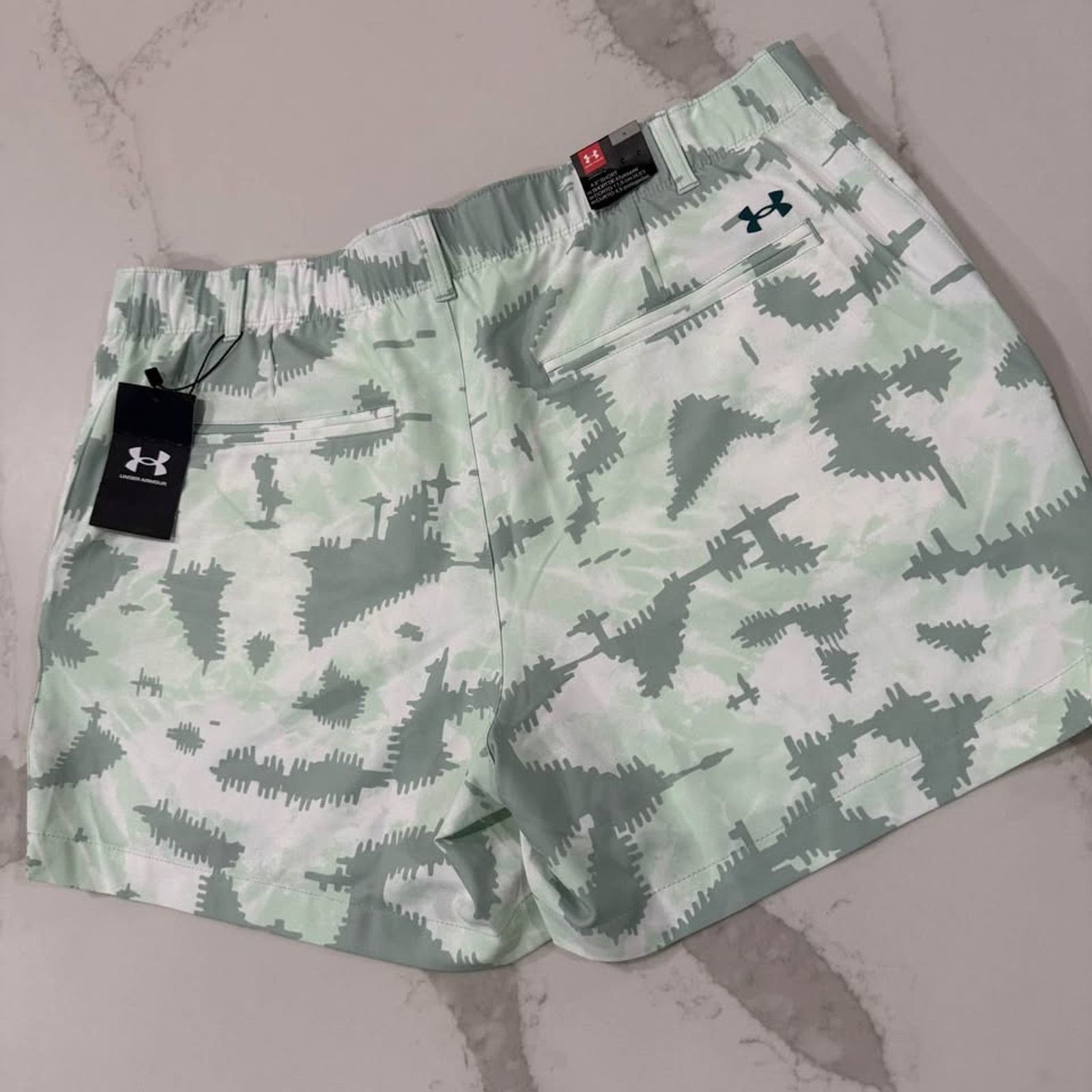 Under Armour Under Armour NWT Links Printed Performance Shorts Womens 16 Size 38" / US 16 / IT 52 - 6 Thumbnail