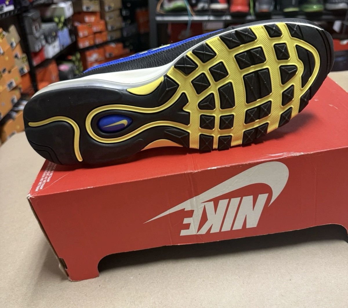 Nike Nike Air Max 98 men’s size 14 running shoe Rare NEW! Size US 14 / EU 47 - 5 Thumbnail