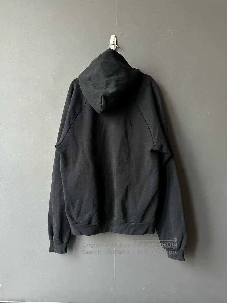Balenciaga Balenciaga Double-b cap-sleeve Size US XL / EU 56 / 4 - 2 Thumbnail