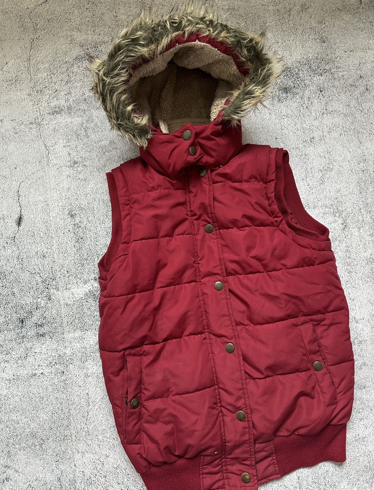 Japanese Brand Faux Fur Vest Y2K Style Women's Red Pockets Size M / US 6-8 / IT 42-44 - 3 Thumbnail