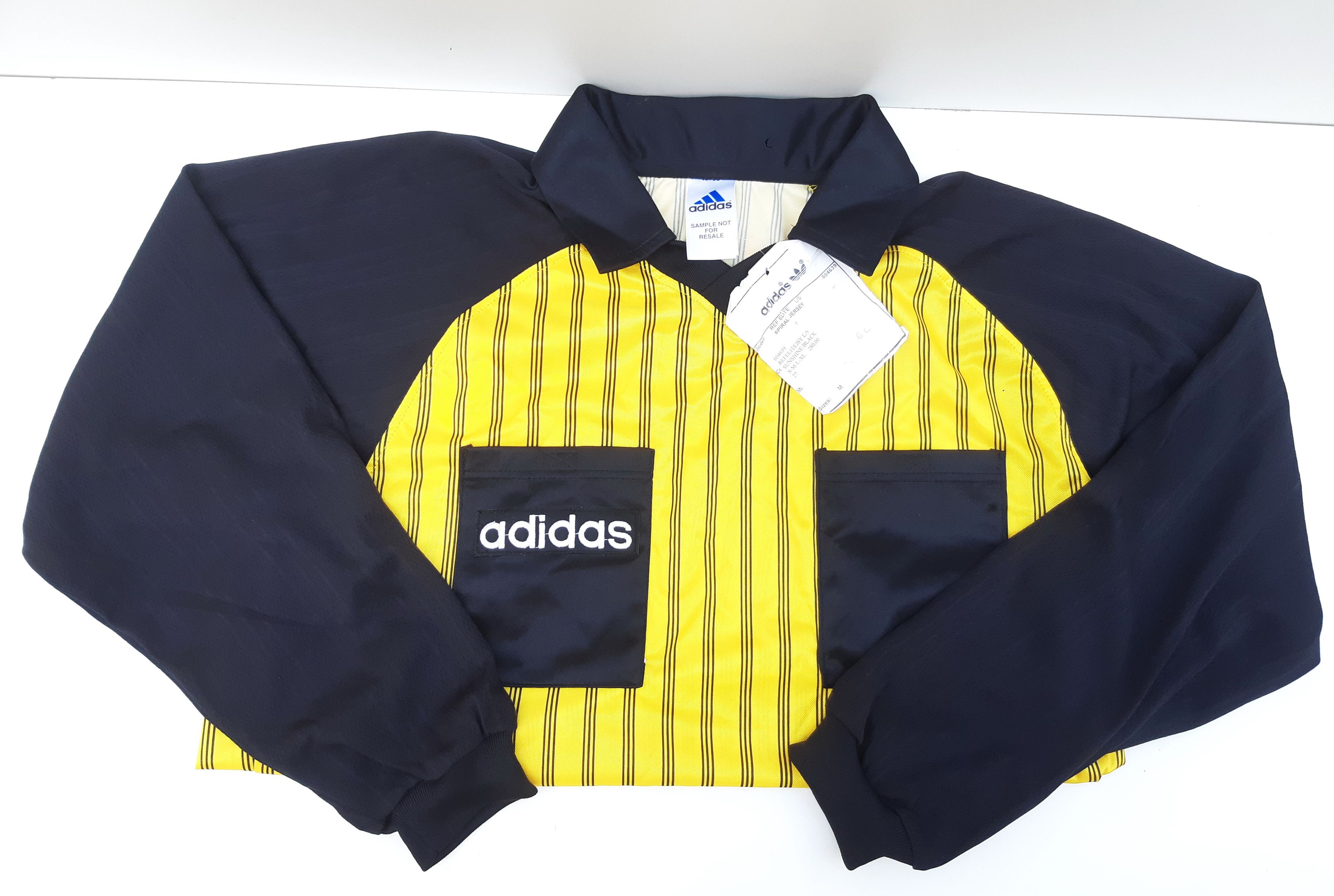Adidas Vintage 90s ADIDAS Soccer referee Jersey England size M NWT Size US M / EU 48-50 / 2 - 3 Thumbnail