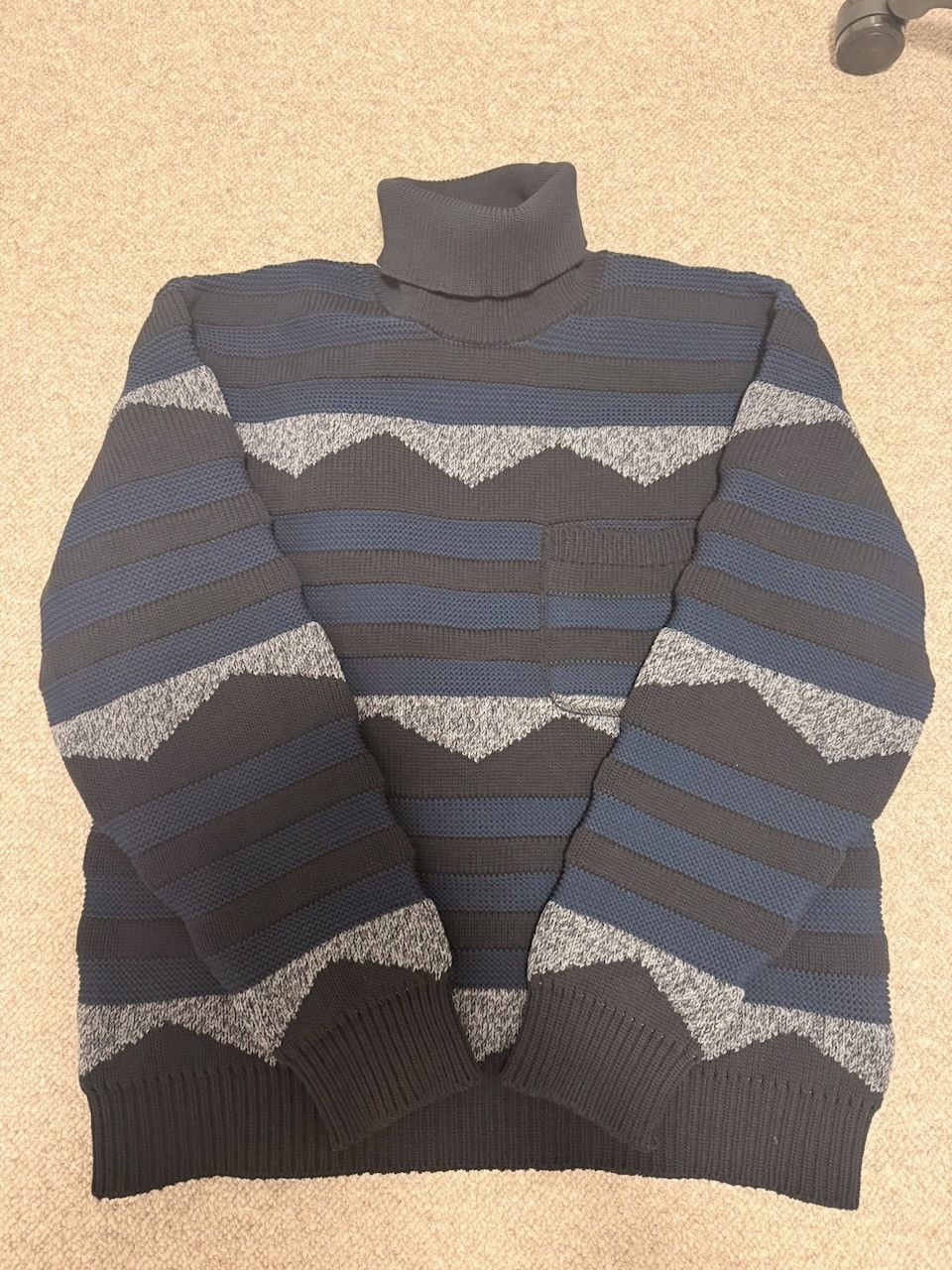 Other MODMNT OVERSIZED TURTLENECK SWEATER Size US XL / EU 56 / 4 - 1 Thumbnail