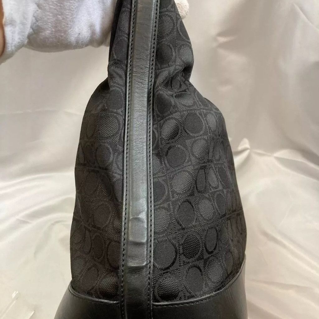 Salvatore Ferragamo Salvatore Ferragamo Black Monogram Hobo Bag Size ONE SIZE - 13 Thumbnail