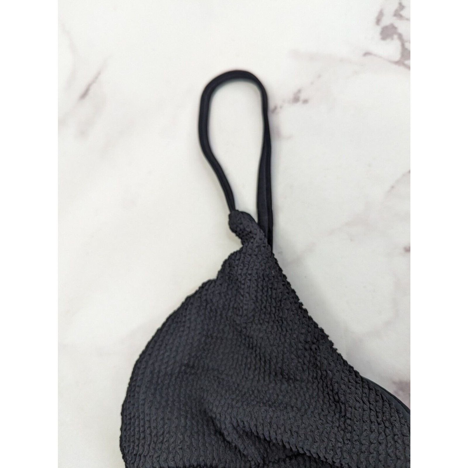 Good American Good American Swim Top Women 2 Medium Crinkle Twist Bikini Size M / US 6-8 / IT 42-44 - 2 Thumbnail