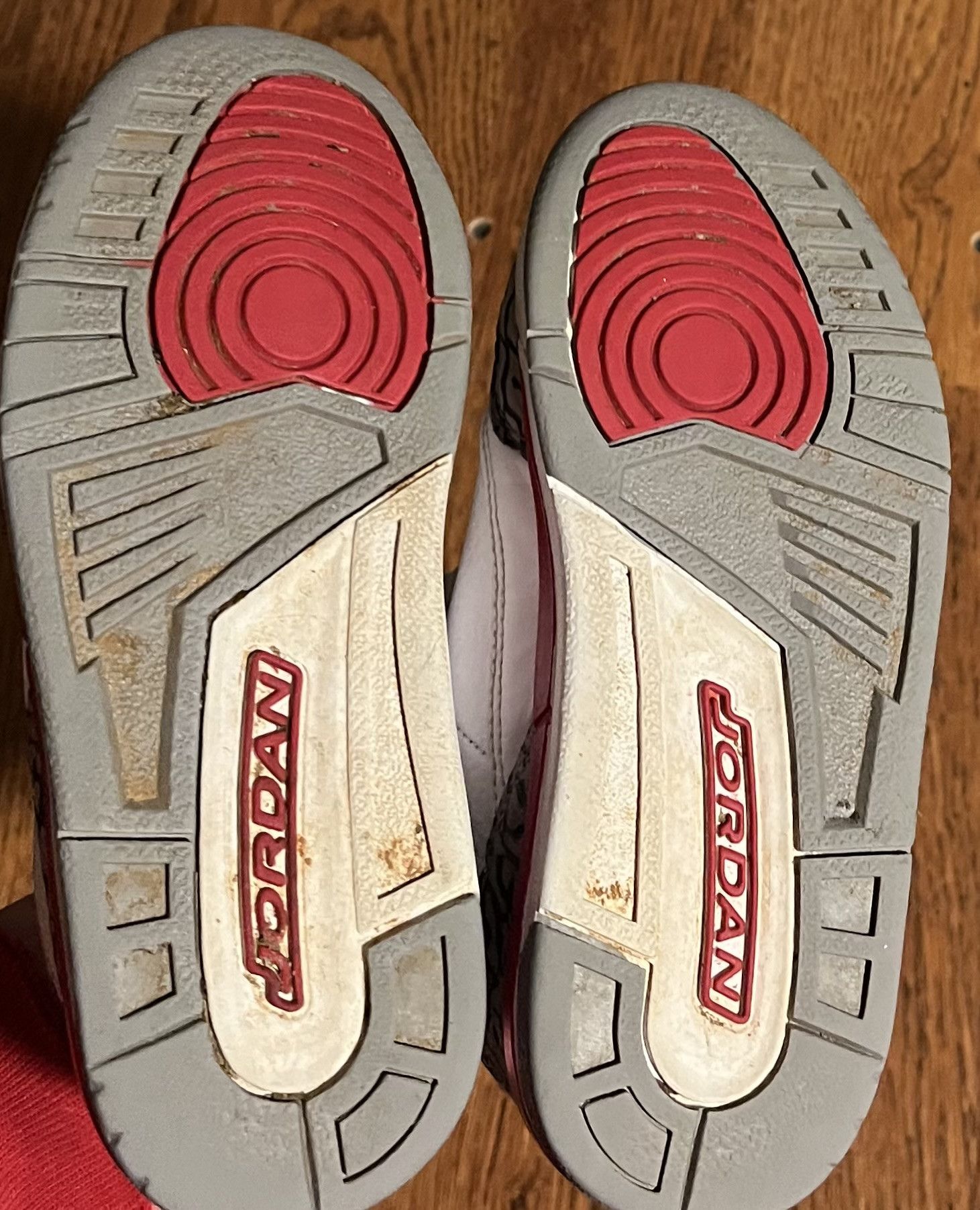 Jordan Brand Jordan 3 Retro Cardinal Toddler Sneakers Size 12.5C Size US 12.5 / EU 45-46 - 7 Thumbnail