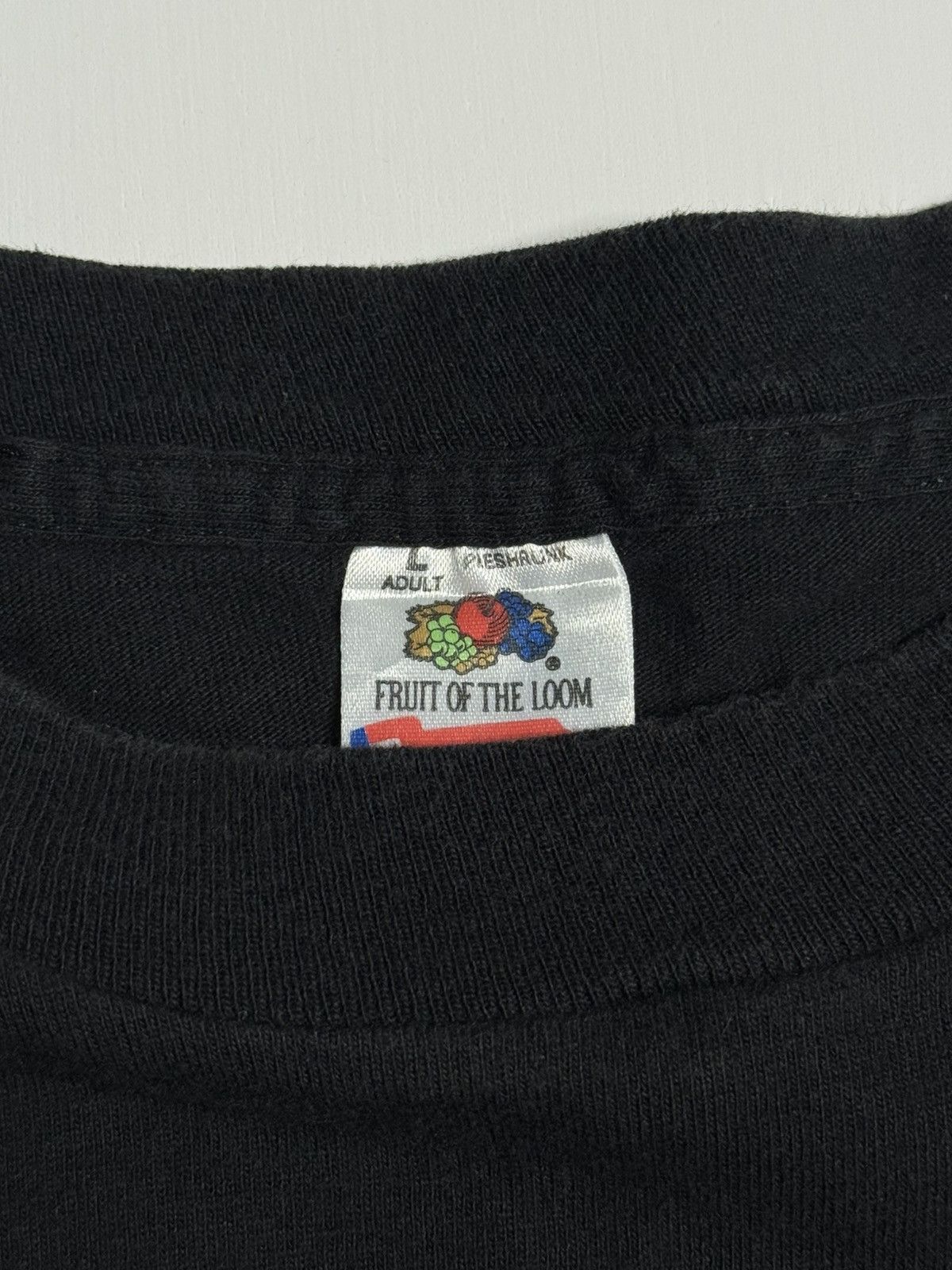 Vintage VINTAGE 1990’s US Air Tee Single-Stitch "Black" (L) PREOWNED Size US L / EU 52-54 / 3 - 6 Thumbnail