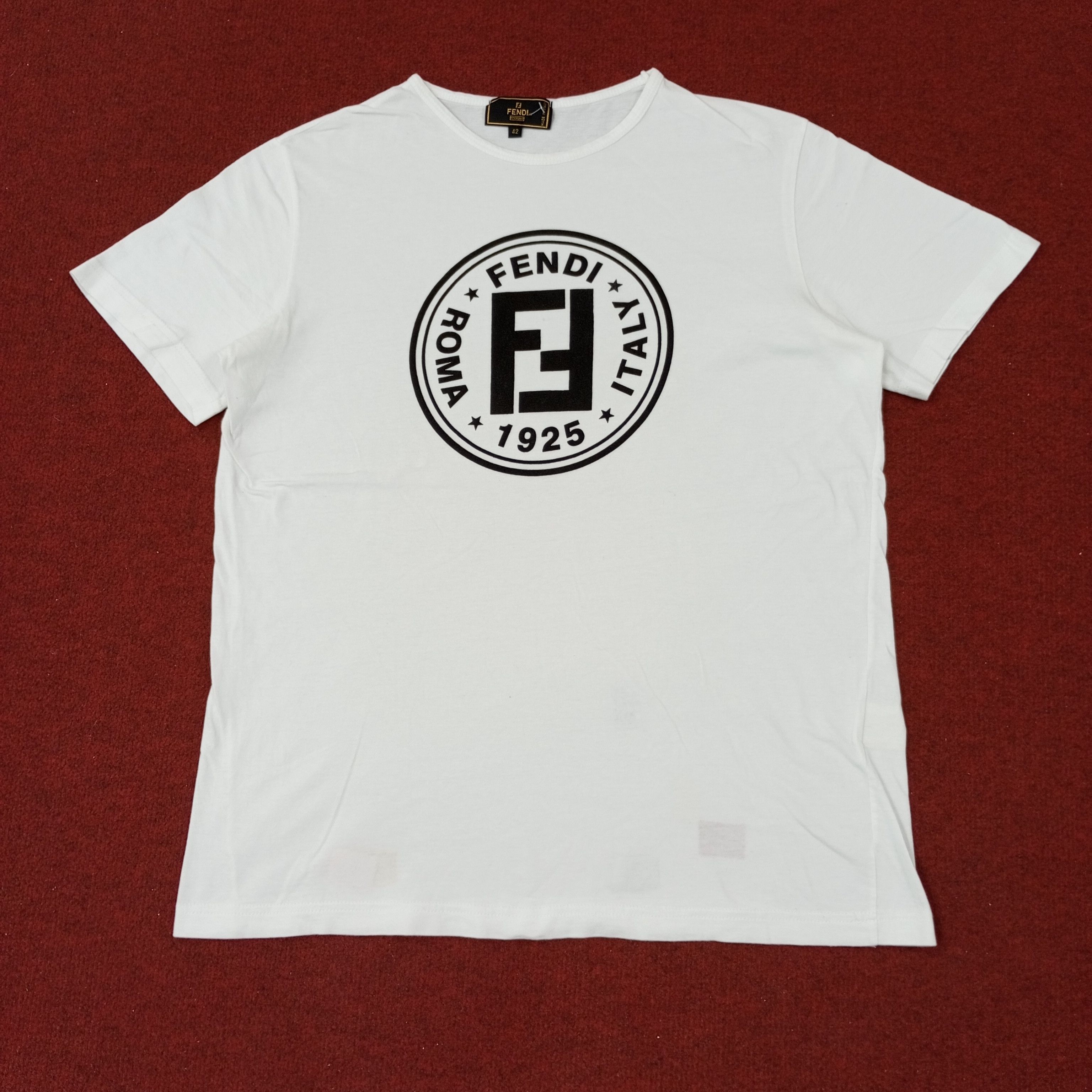 Vintage Fendi Italian Fashion Brand Tshirt C219N43 Size US M / EU 48-50 / 2 - 1 Thumbnail