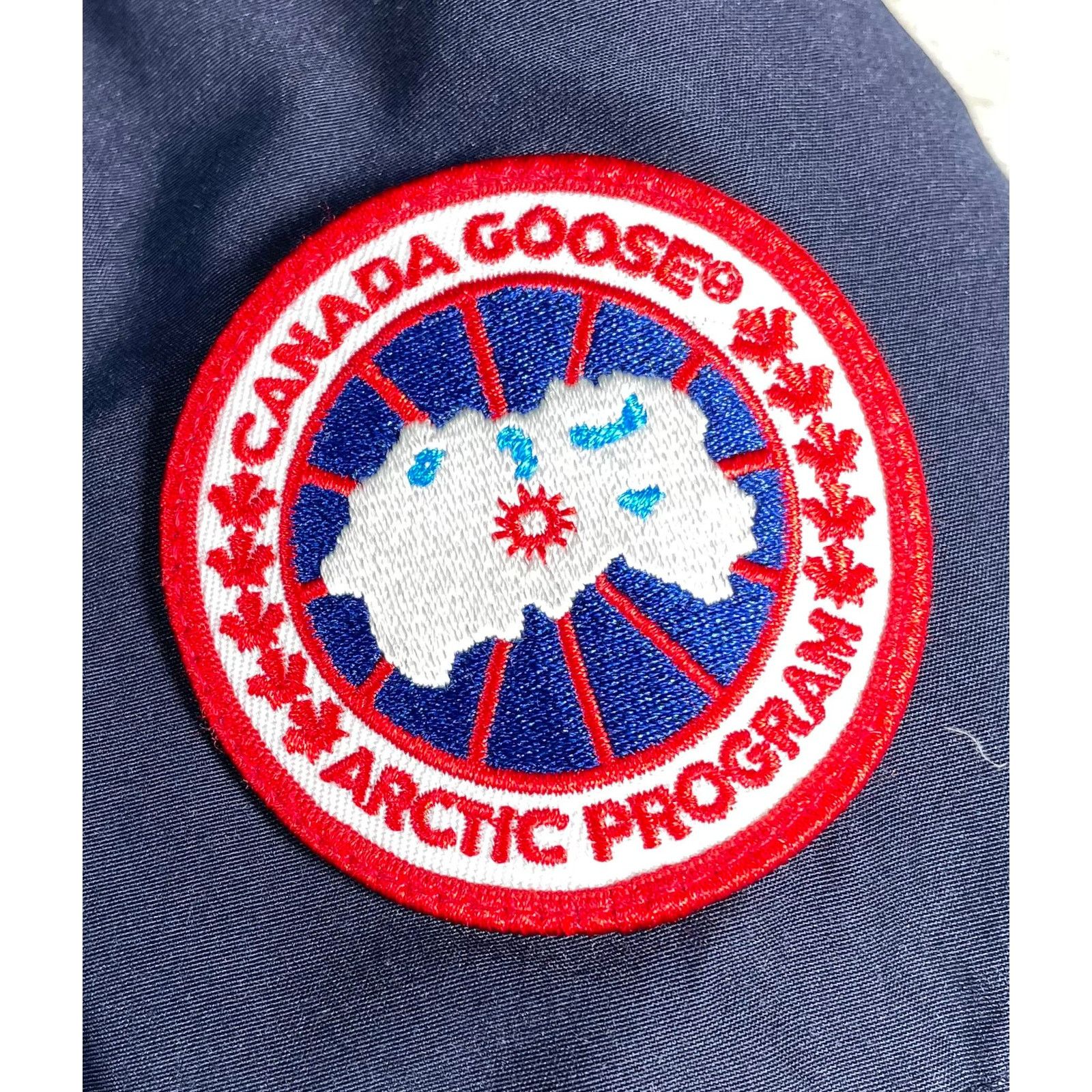 Canada Goose Canada Goose Navy Macmillan Bomber Jacket Size US S / EU 44-46 / 1 - 4 Thumbnail