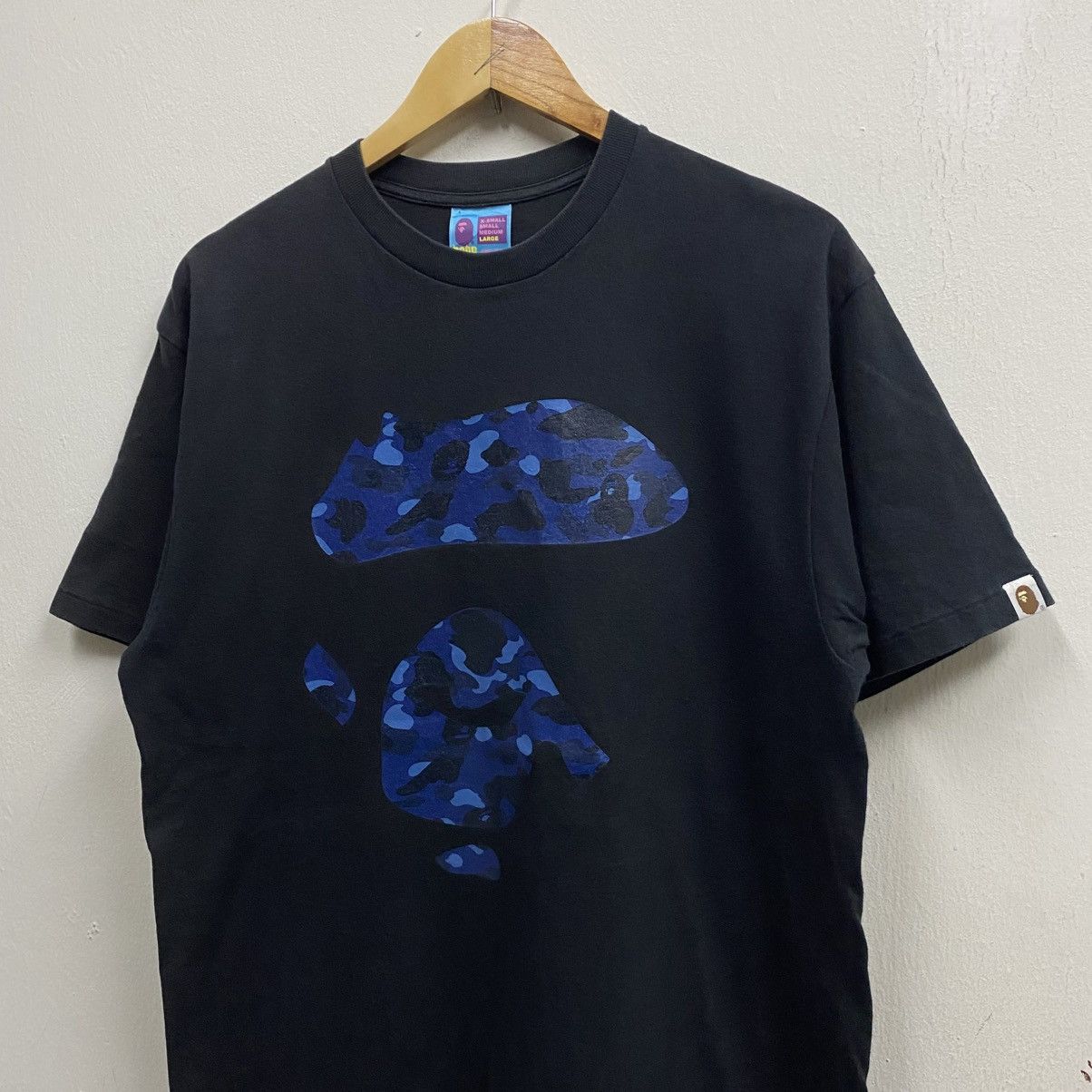 Bape Bape Camo Ape Face Tee Size US L / EU 52-54 / 3 - 3 Thumbnail