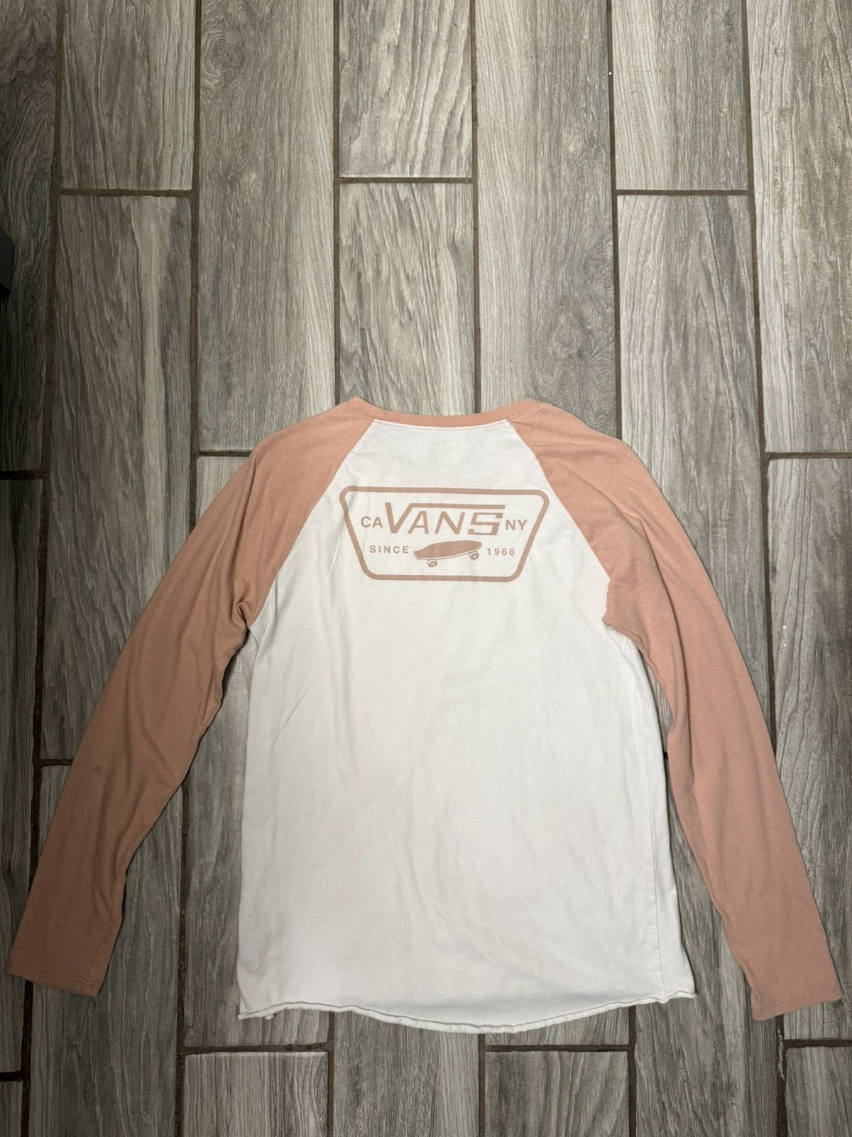 Vans Vans Off The Wall Women’s White/Pink Long Sleeve Shirt Size S / US 4 / IT 40 - 7 Thumbnail