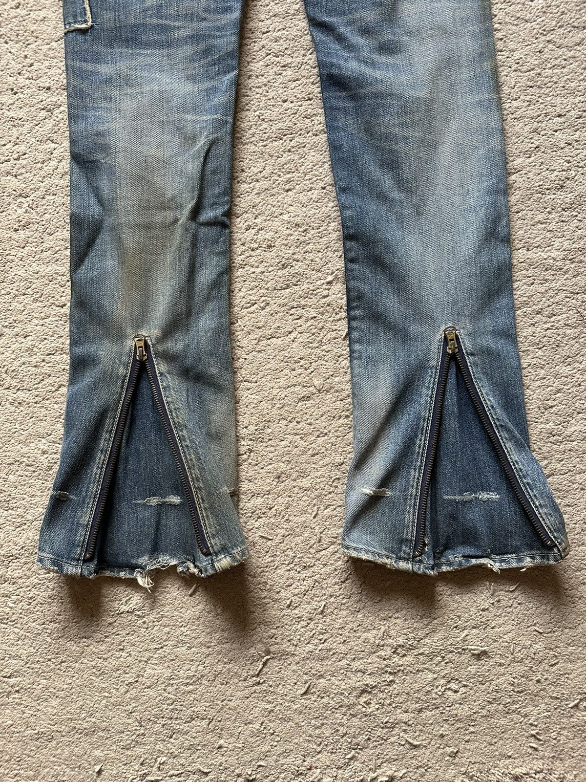 Isamu Katayama Backlash 2000s Varosh Distressed Quote Flare Jeans Size US 30 / EU 46 - 7 Thumbnail