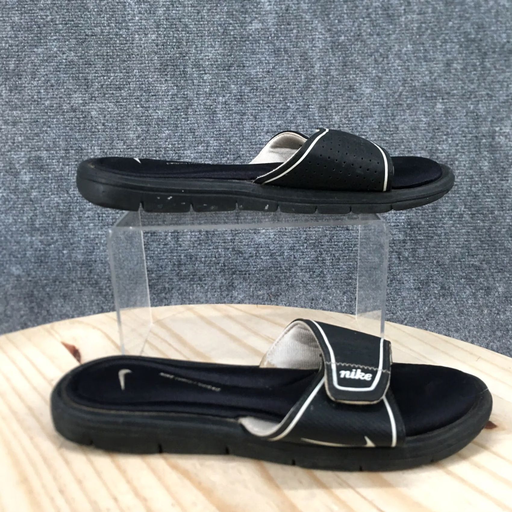 Nike Nike Sandals Womens 9 Comfort Slide Footbed Slip On Adjustable Strap Black Size US 9 / IT 39 - 2 Thumbnail