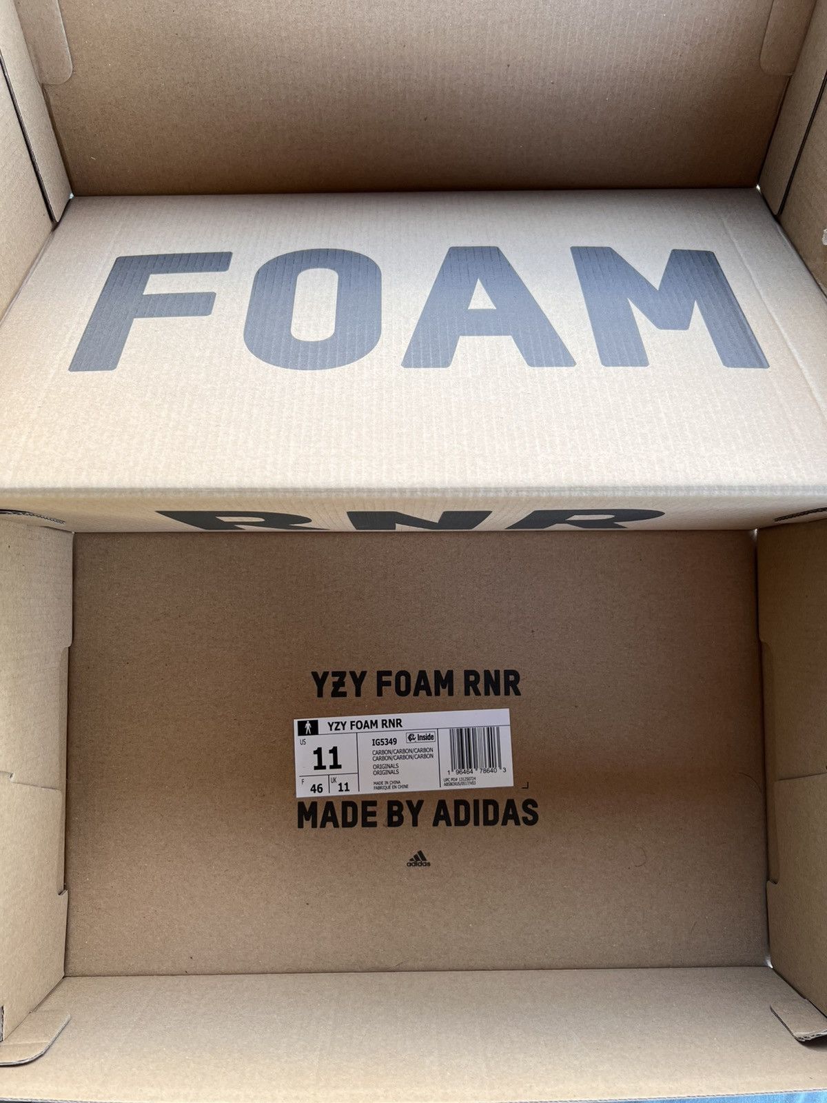 Yeezy Yeezy Adidas Foamrunner Carbon 11 Men NEW Size US 11 / EU 44 - 6 Thumbnail