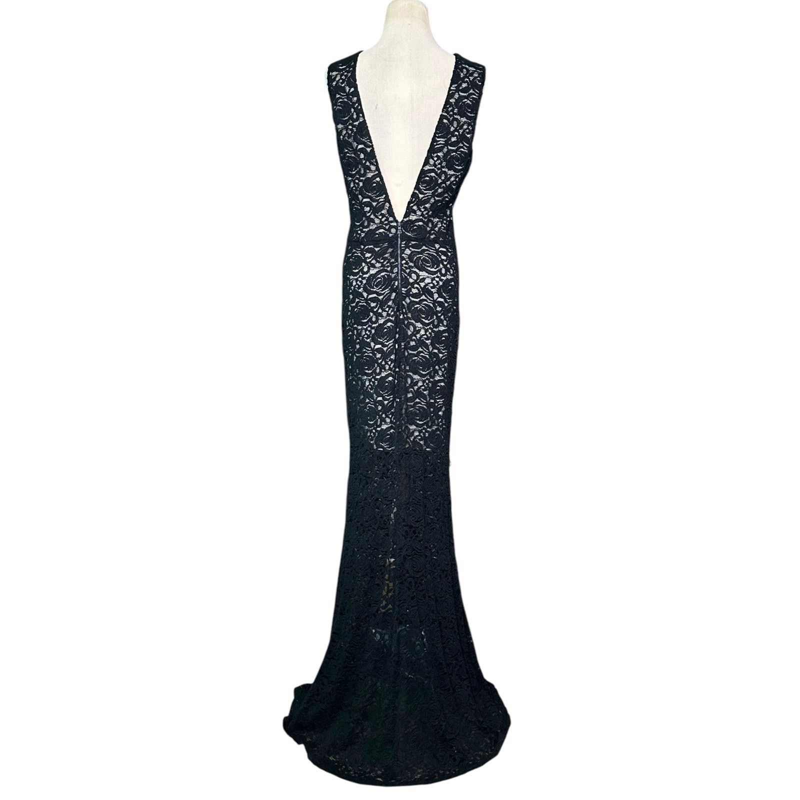 Alice + Olivia Alice + Olivia Mia Black Lace Maxi Dress size 10 Size L / US 10 / IT 46 - 17 Thumbnail
