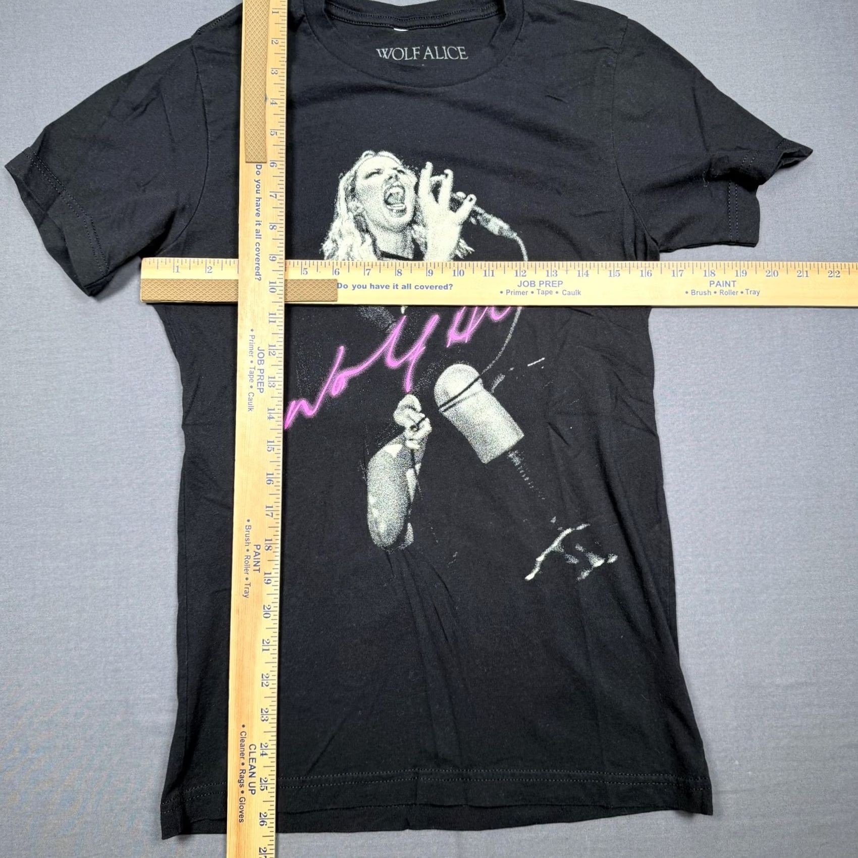 Vintage Wolf Alice Shirt Mens Small Black 2022 Band Tour Music Photo Graphic Tee T-Shirt Size US S / EU 44-46 / 1 - 4 Thumbnail