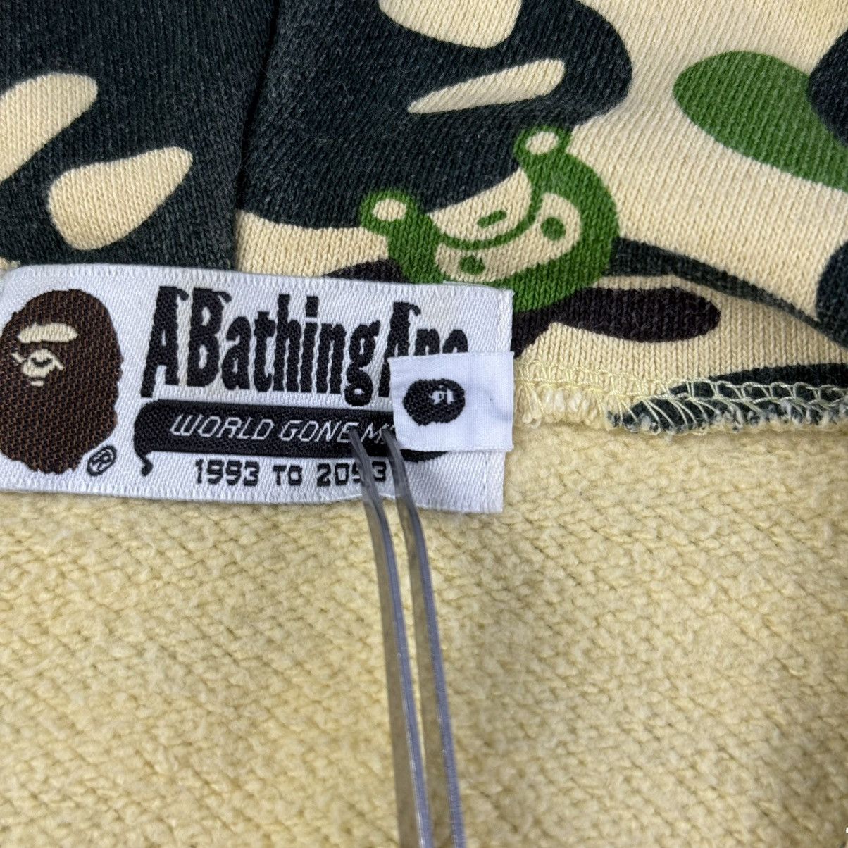 Bape BAPE babymilo - OG Nigo Era - Camo Full Zip Hoodie Size US M / EU 48-50 / 2 - 7 Thumbnail