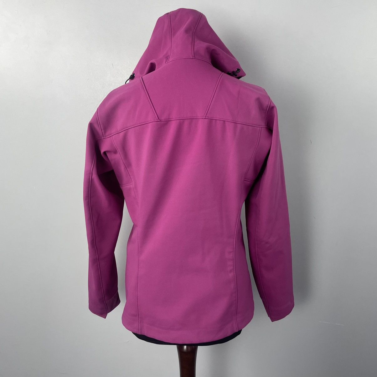 Arc'teryx Arc’teyx Women’s Jacket Goretex Primaloft size M Size M / US 6-8 / IT 42-44 - 8 Thumbnail