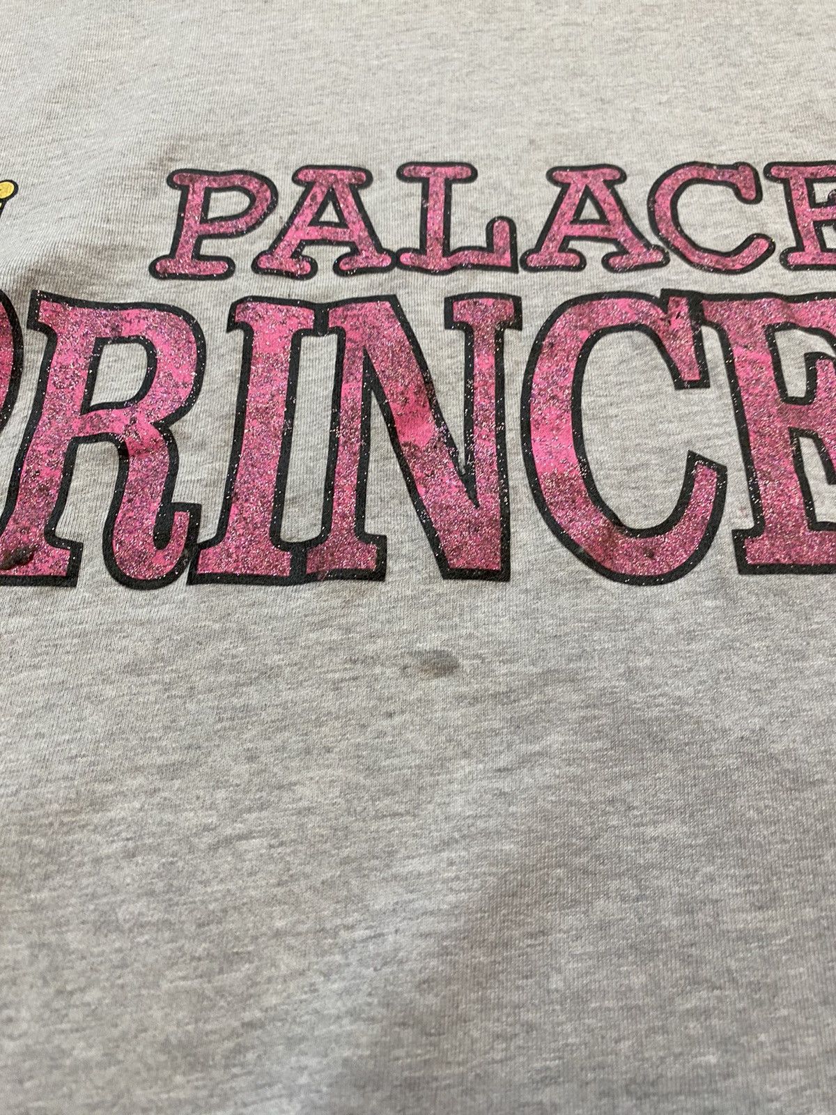 Palace Palace princess big logo y2k t shirt Size US L / EU 52-54 / 3 - 7 Thumbnail