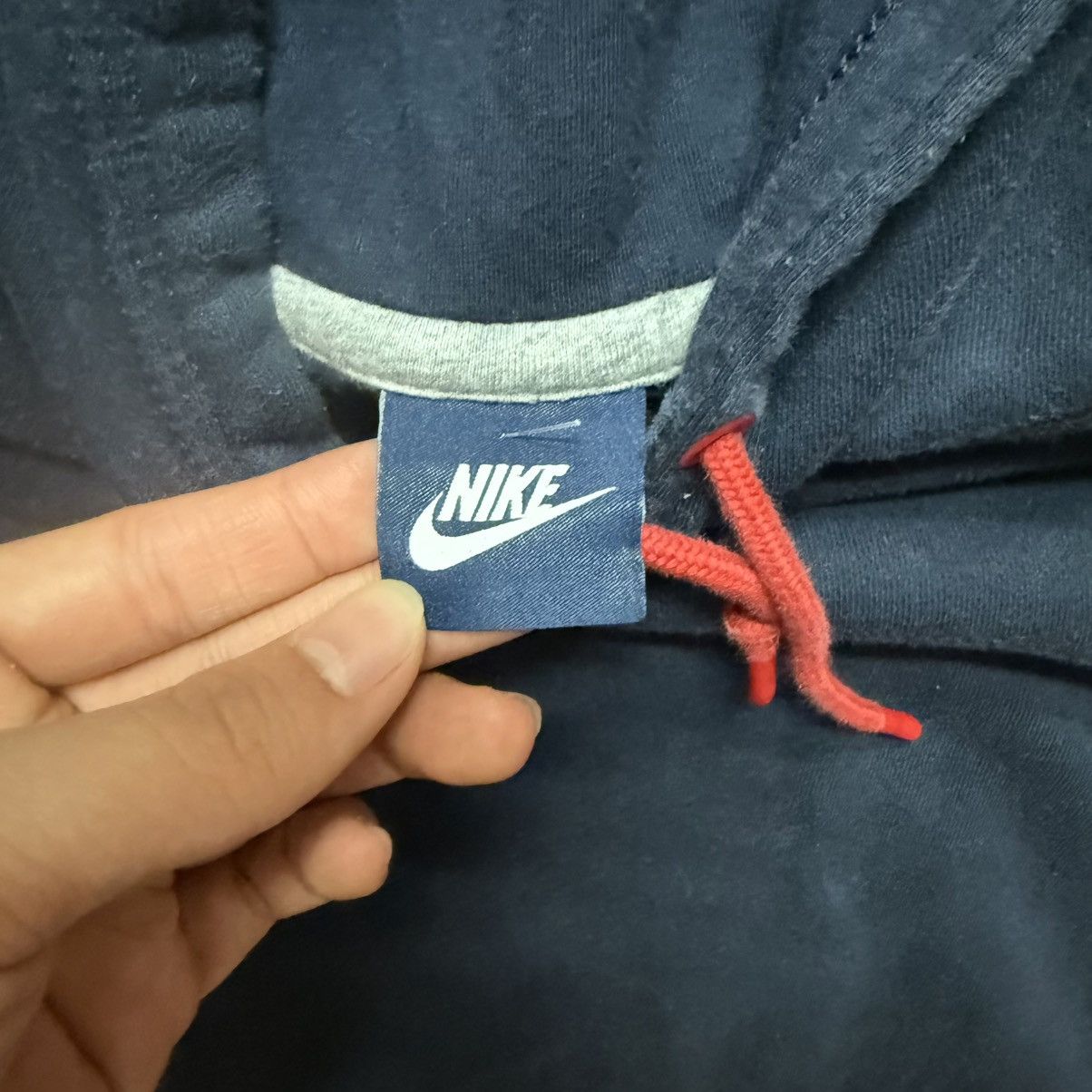 Nike Y2k Vintage 90s Red Swoosh Pullover Nike hoodie Size US M / EU 48-50 / 2 - 3 Thumbnail