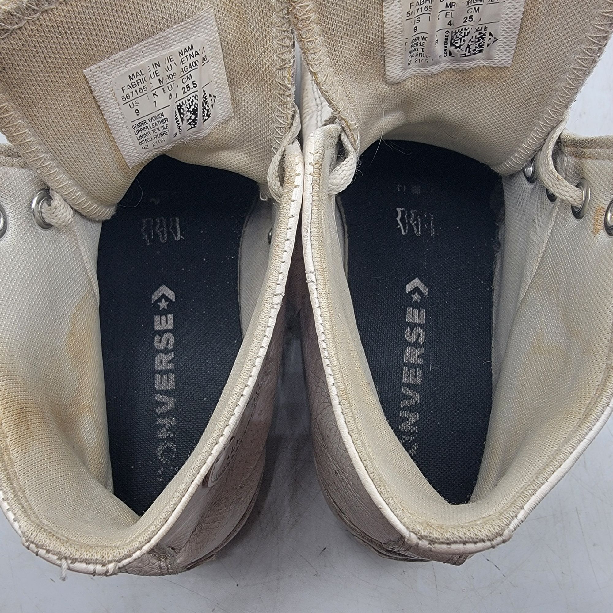 Converse Converse Chuck Taylor All Star Womens 9 Triple White Hi Lugg Size US 9 / IT 39 - 5 Thumbnail
