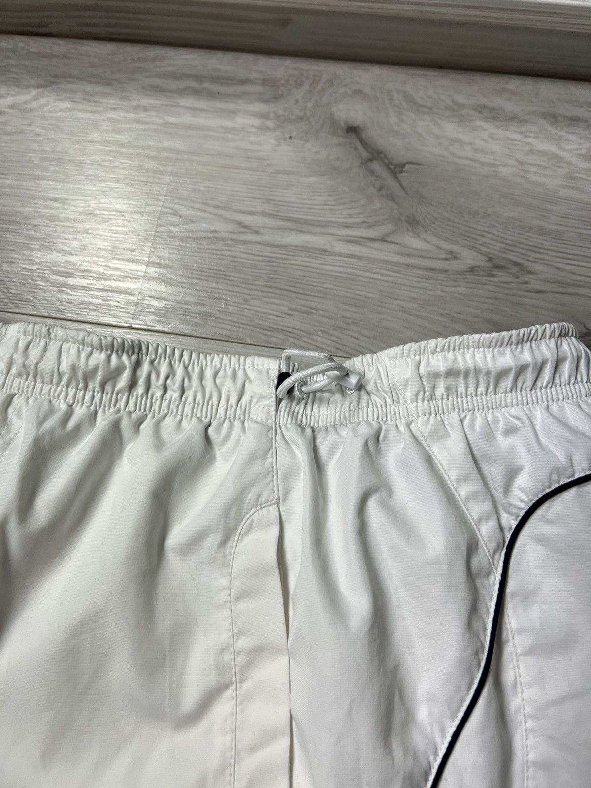 Nike × Vintage Vintage Nike Shox Big Logo White Nylon Shorts Size US 32 / EU 48 - 4 Thumbnail