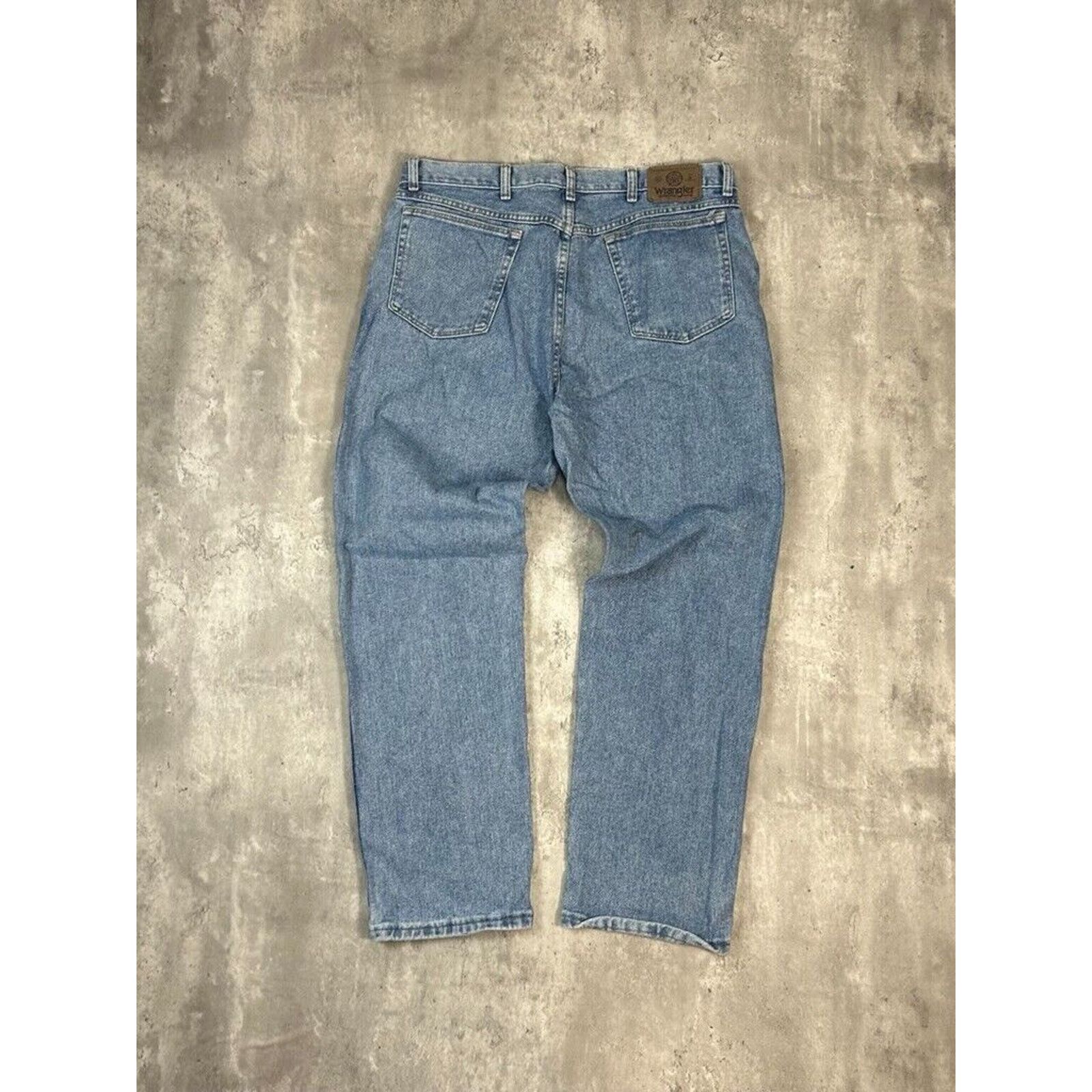 Vintage Wrangler Authentic Jeans Denim Pants Size 37W Blue