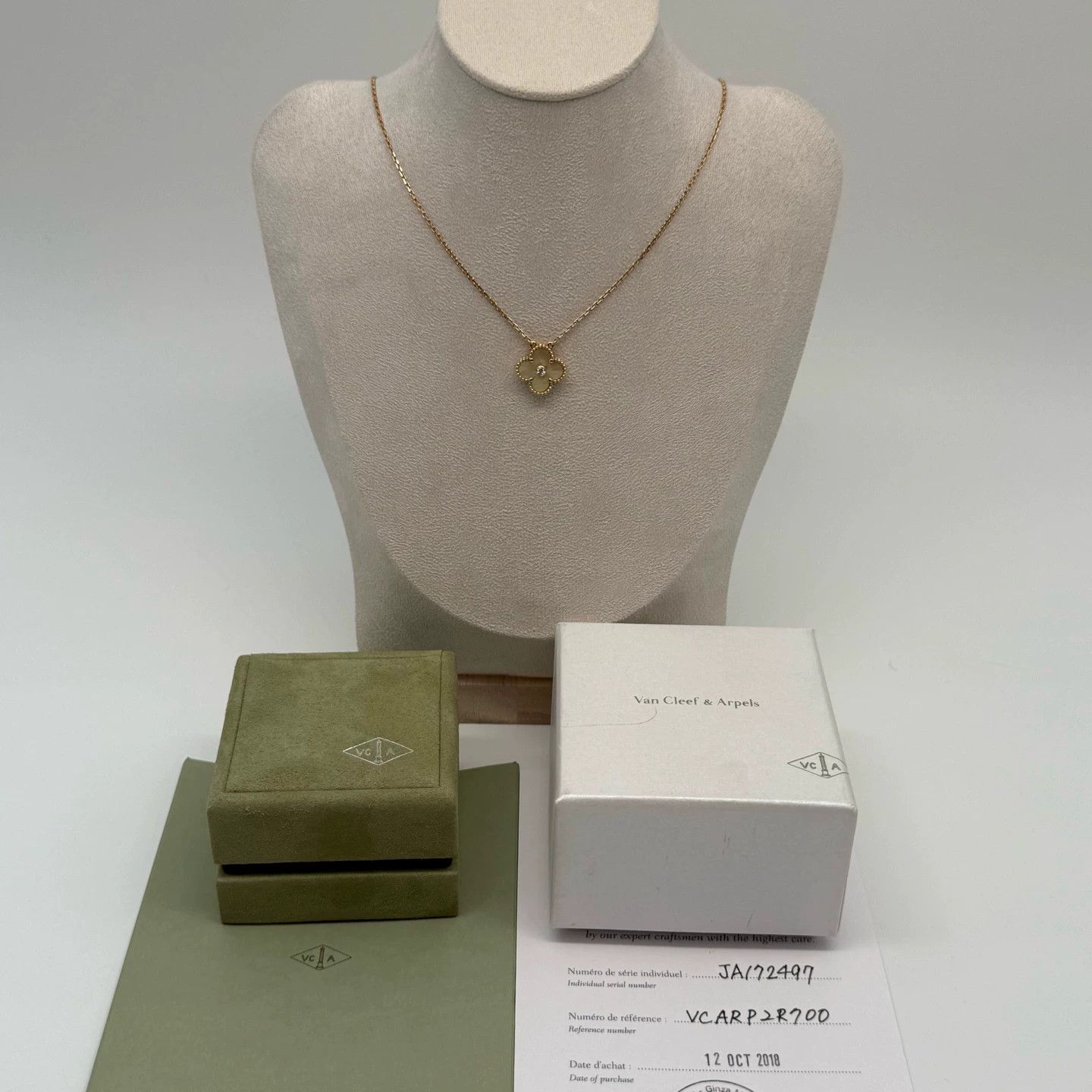 Van Cleef & Arpels Vca Xmas Limited Gold MOP 4-Leaf Clover Necklace Size ONE SIZE - 7 Thumbnail