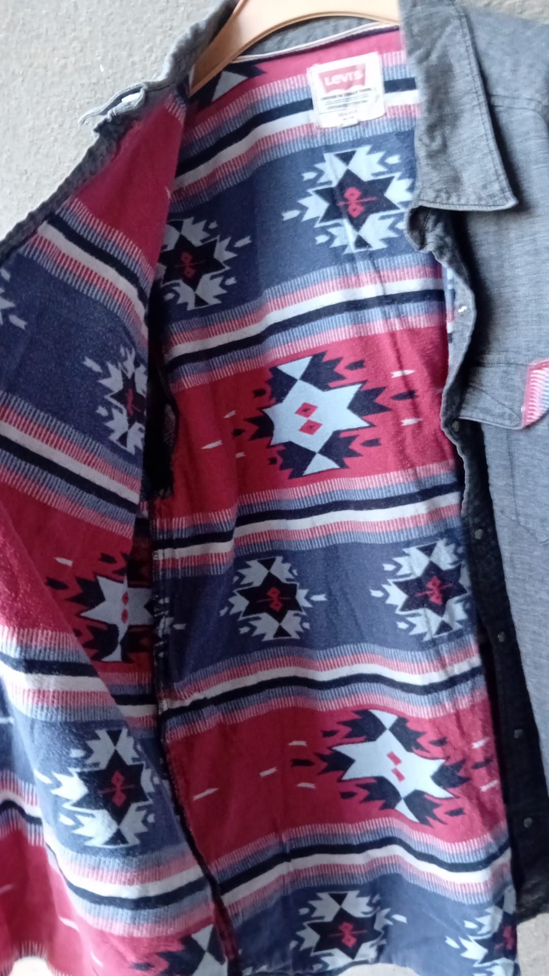 Levi's Levi's Aztec Lining Pearl Snap long sleeve shirt sz XL Size US XL / EU 56 / 4 - 3 Thumbnail