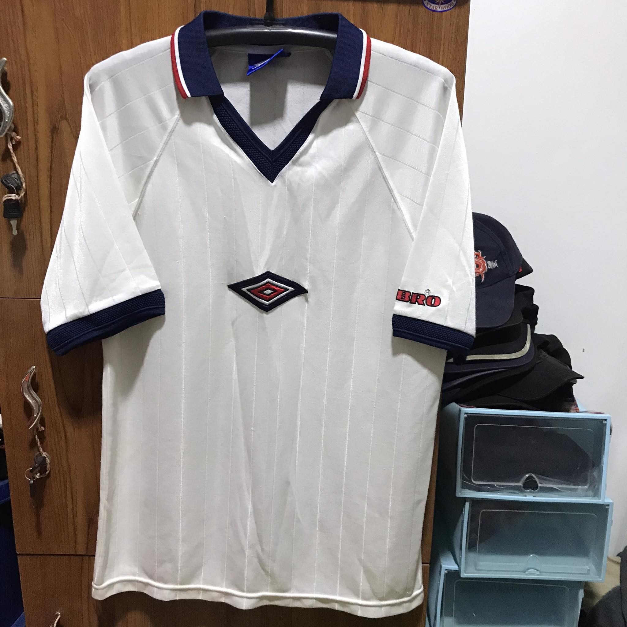 Umbro Umbro Center Logo Shirt 90s (polyester tee) Size US M / EU 48-50 / 2 - 1 Thumbnail