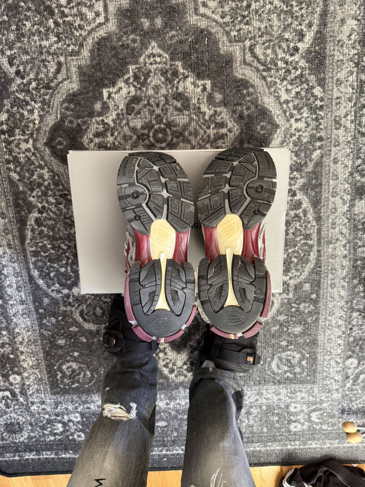 Balenciaga Balenciaga Runners Burgundy Size US 10 / EU 43 - 8 Thumbnail