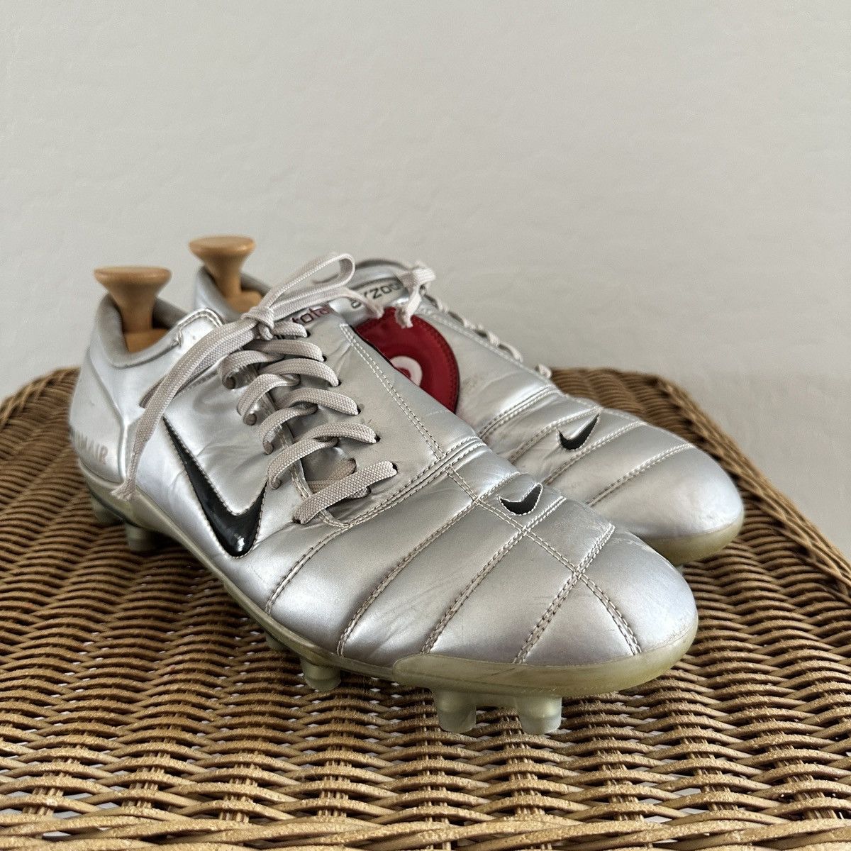 Nike Nike Total 90 Air Zoom FG Silver US12 Boots Cleats Italy Size US 12 / EU 45 - 4 Thumbnail