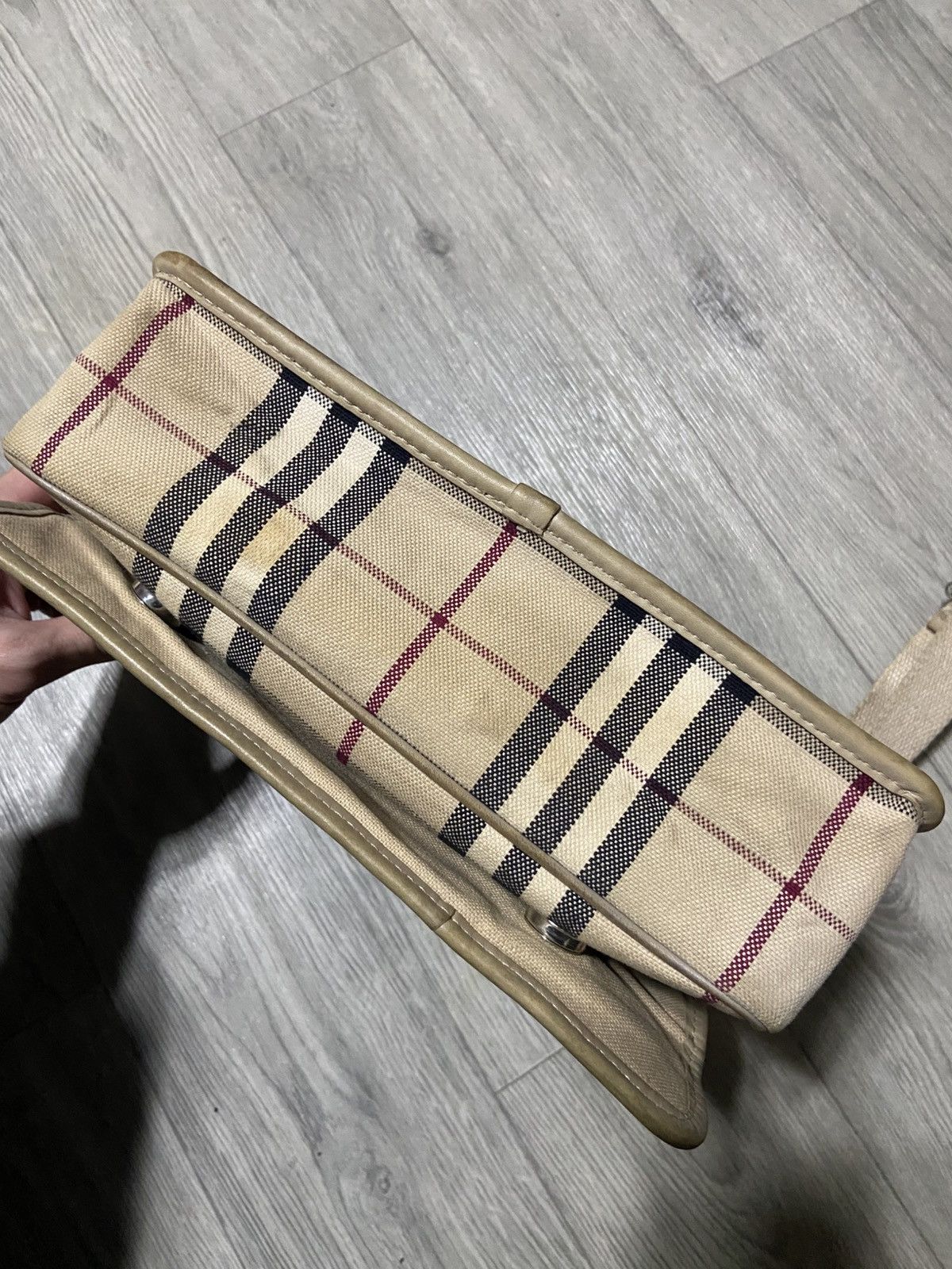 Burberry Vintage Burberry London Nova Check Crossbody Bag Size ONE SIZE - 5 Thumbnail