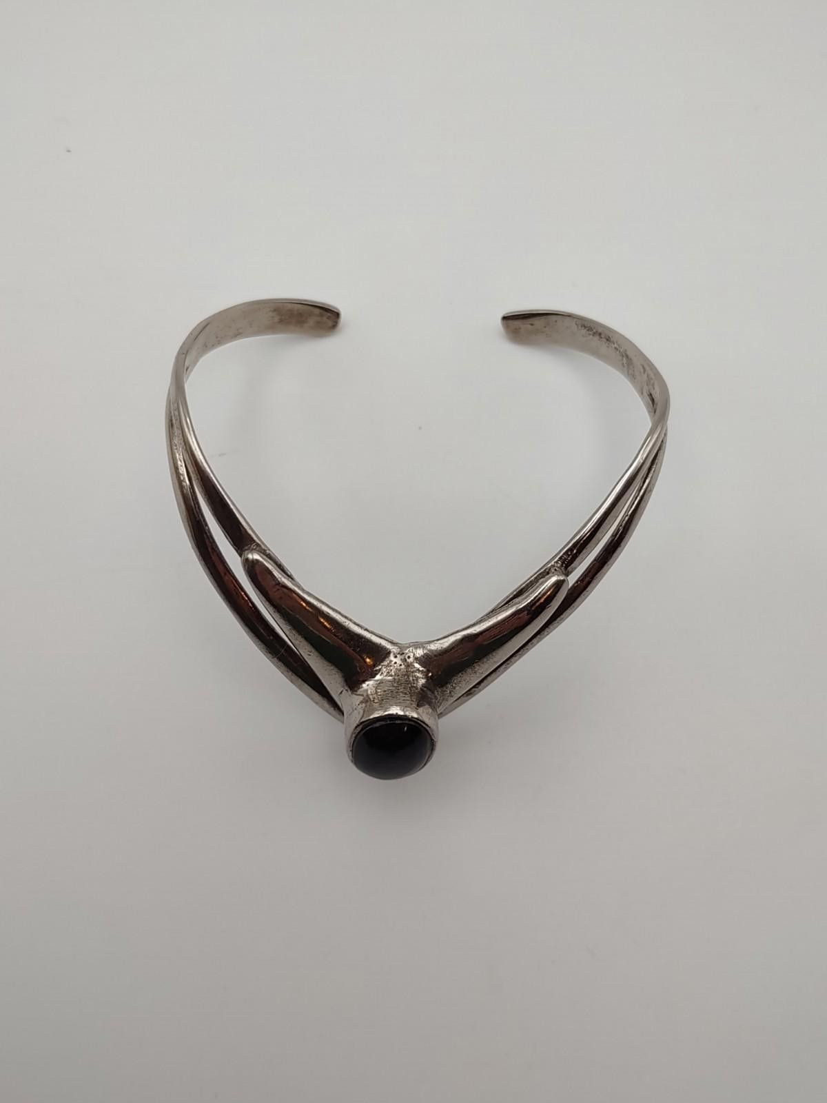The Unbranded Brand Sterling Silver Black Onyx Cuff Bracelet Heavy Modern Size ONE SIZE - 2 Thumbnail