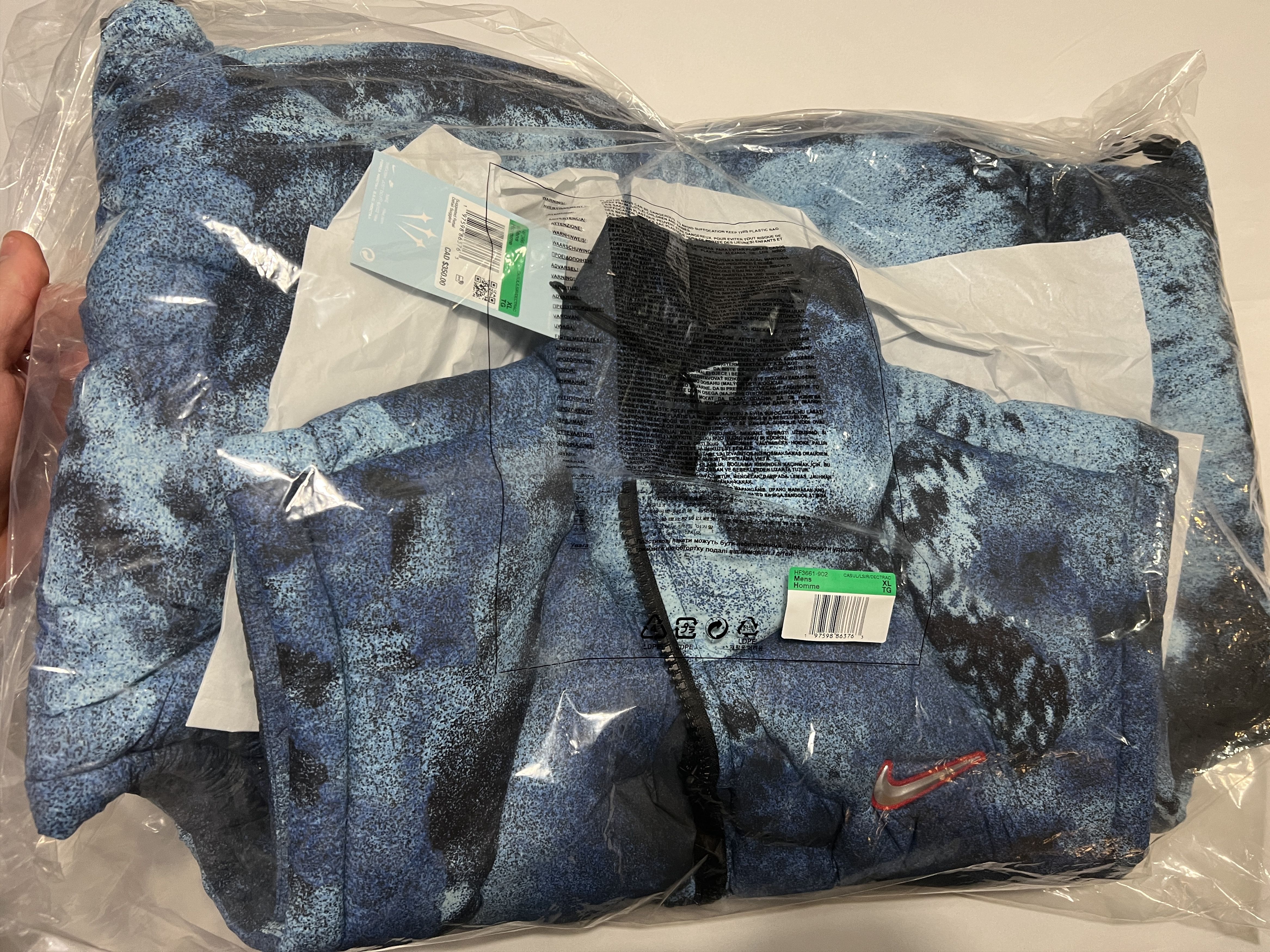 Drake *F&F Exclusive* Nike x NOCTA Opal Tempest Puffer Vest Size US XL / EU 56 / 4 - 2 Thumbnail