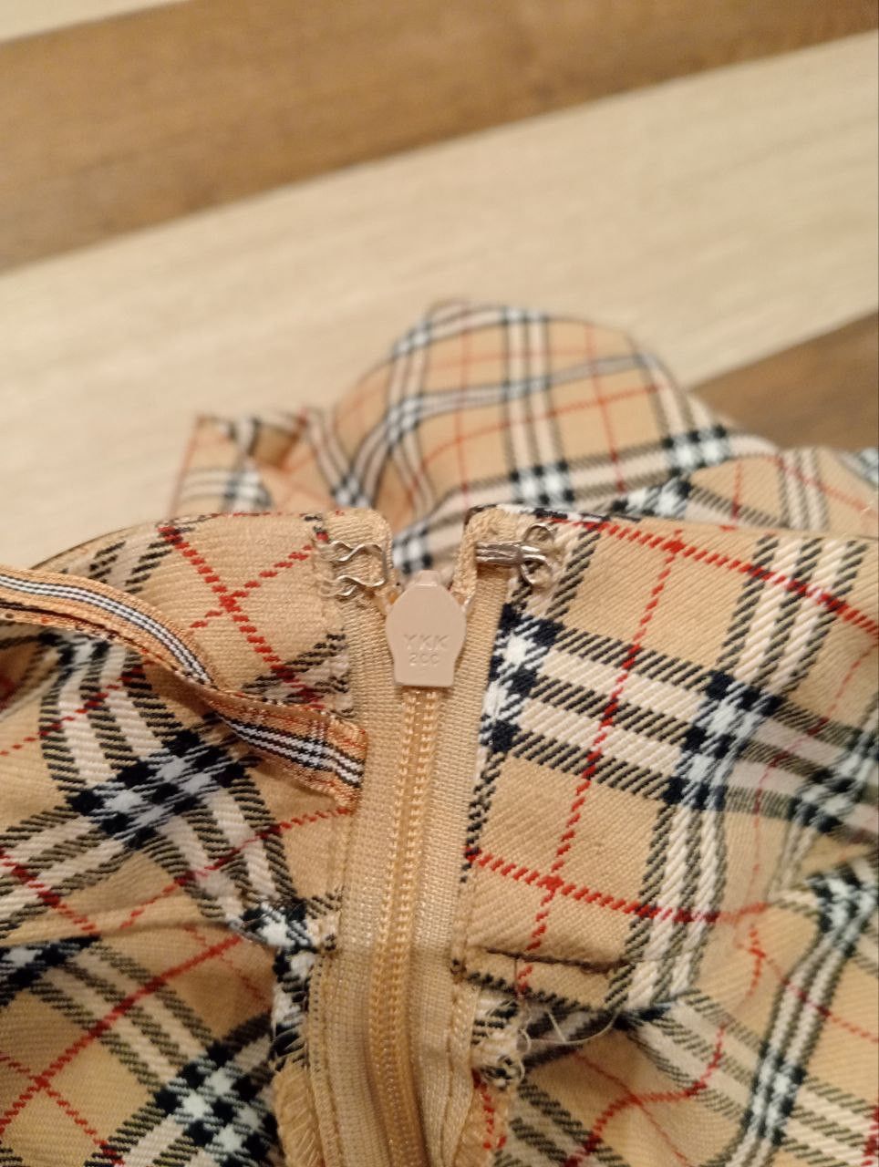 Burberry BURBERRY BLUE LABEL NOVA CHECK STRETCH SKIRT Size 25" / US 0 / IT 36 - 10 Thumbnail