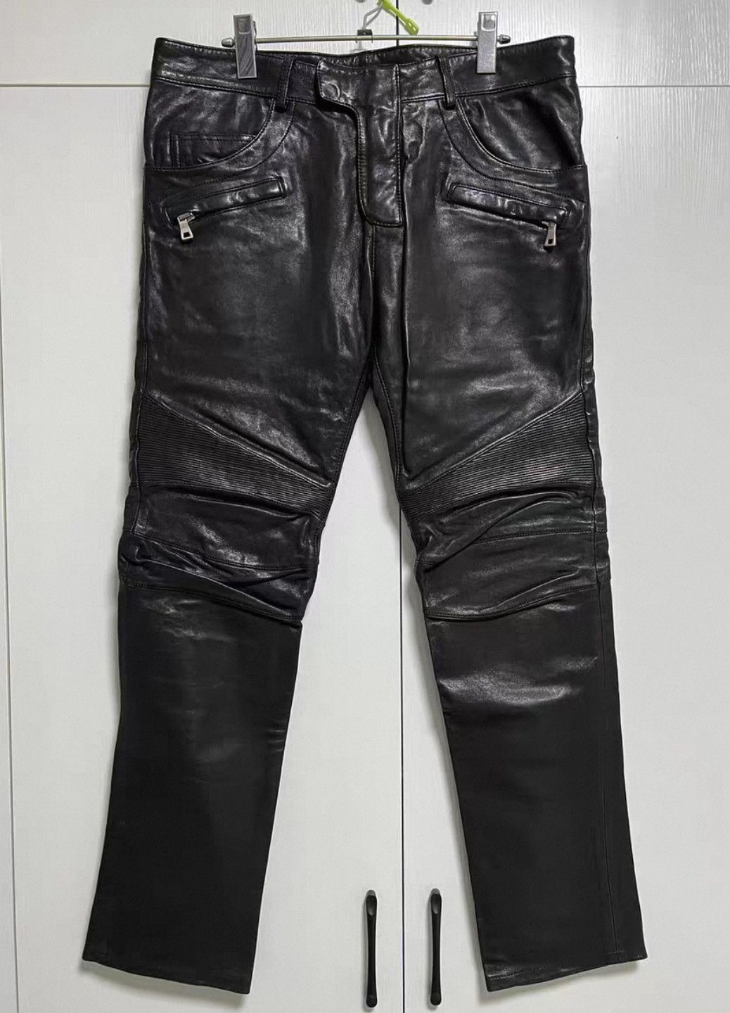 Balmain Balmain size 50 14fw biker leather pants 2504-Nextarrow Size US 34 / EU 50 - 1 Thumbnail