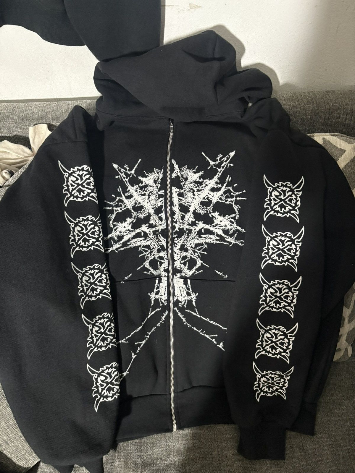 Ken Carson Ken Carson 1-800 World Tour AGC Hoodie | Grailed