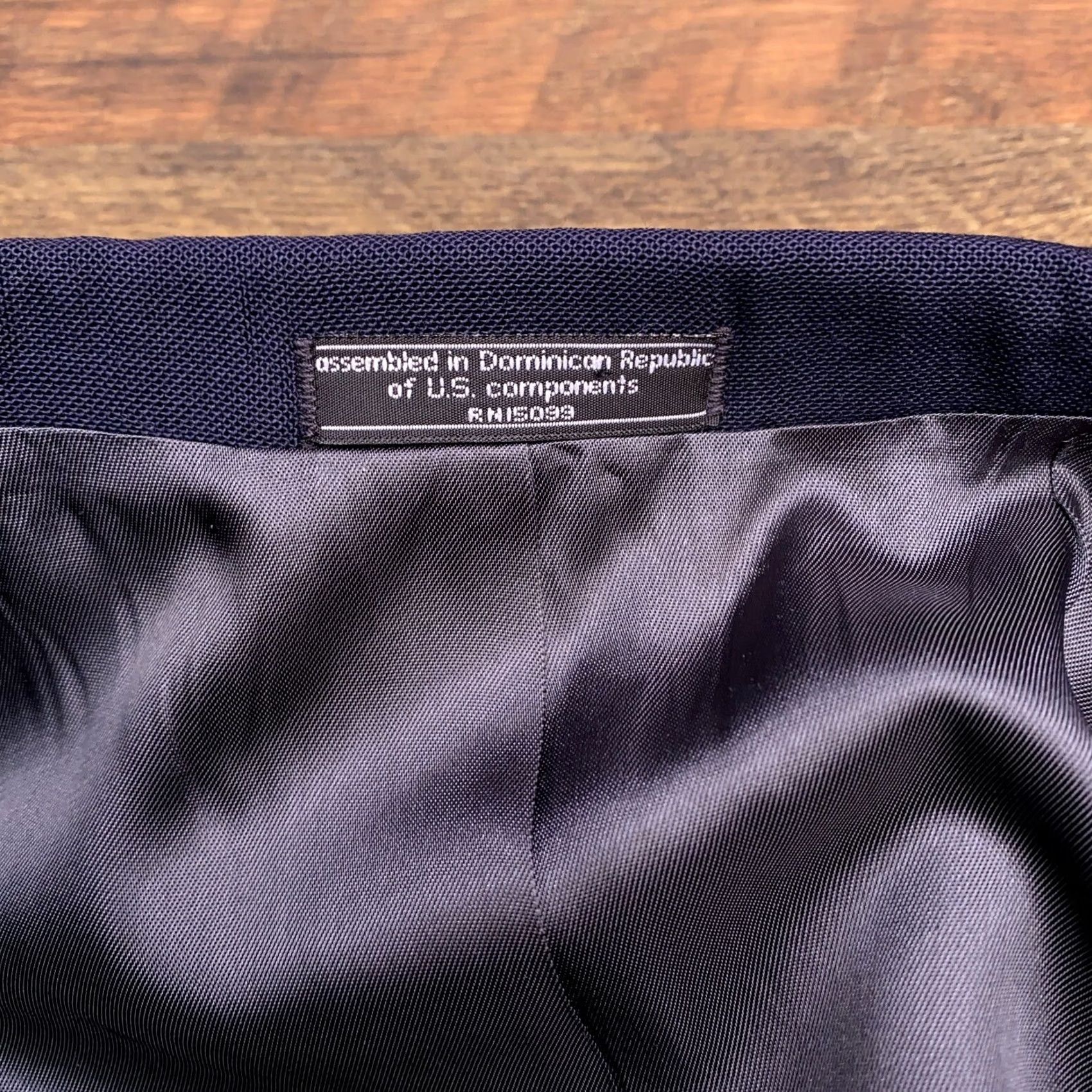 Vintage VINTAGE Arnold Palmer Sport Coat Mens 46R Navy Blue Wool Blazer Gold Buttons Jacket Blazer 90s Mens Size 46R - 5 Thumbnail