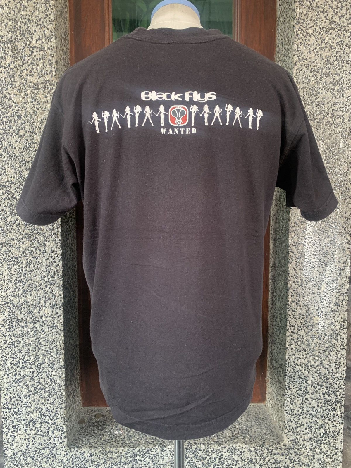 Vintage Vintage Black Flys Skateboards / Modern Streetwear T shirt Size US L / EU 52-54 / 3 - 5 Thumbnail