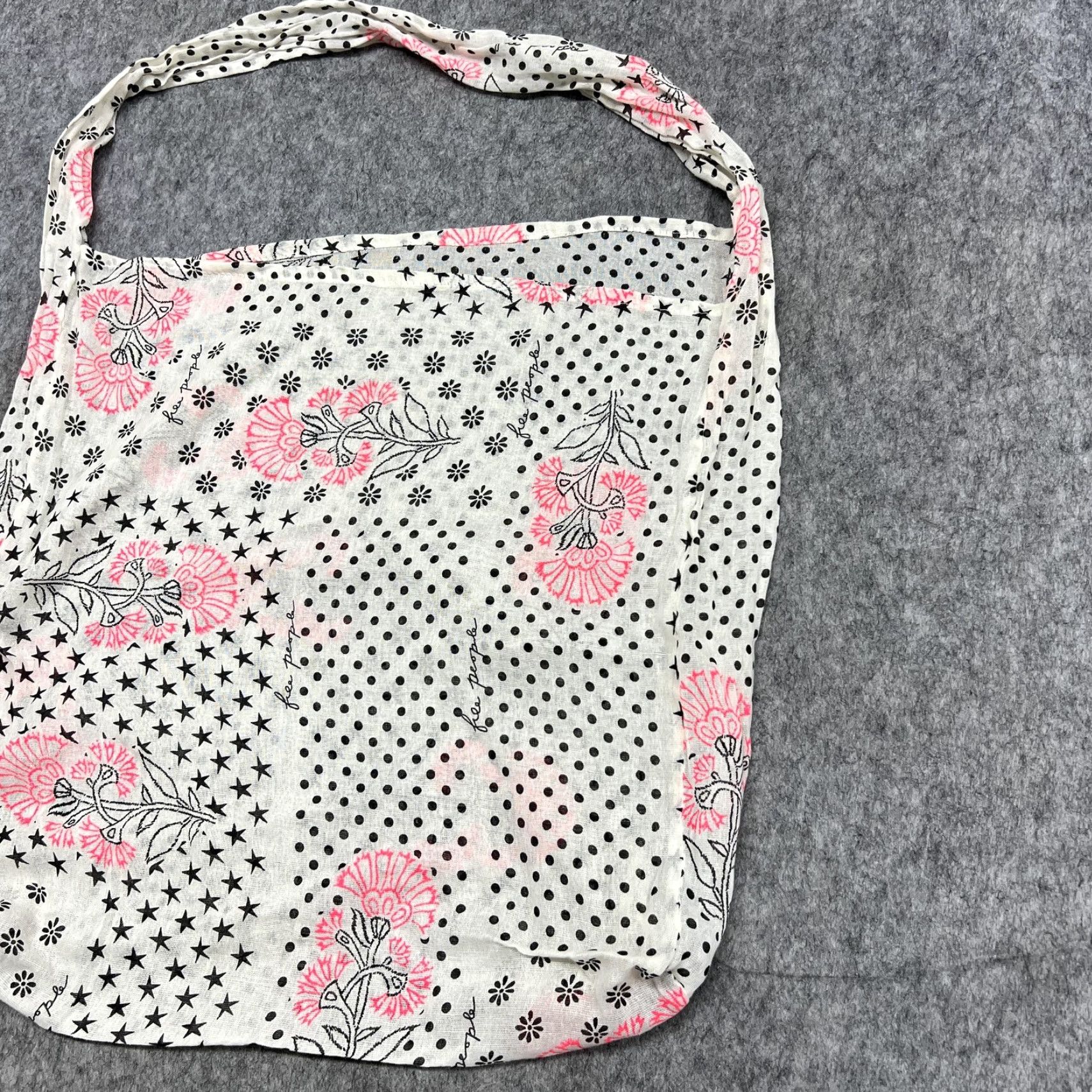 Free People Free People Tote Bag Womens Medium White Floral Cotton Lightweight Casual Preppy Size ONE SIZE - 3 Thumbnail