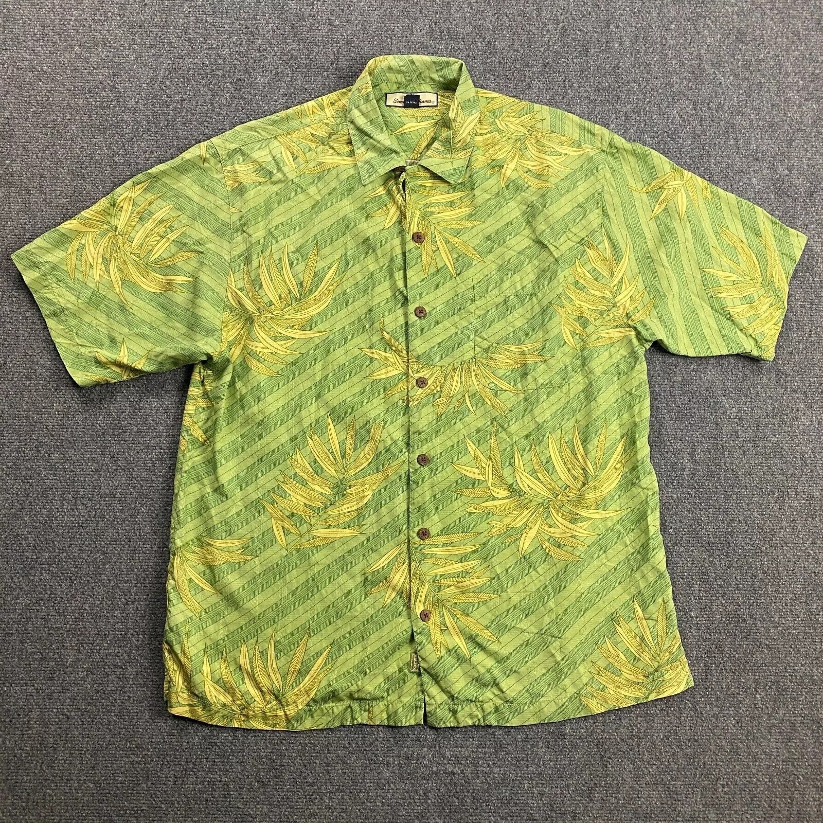Tommy Bahama Tommy Bahama Hawaiian Shirt Men's Medium Striped Floral Size US M / EU 48-50 / 2 - 1 Thumbnail