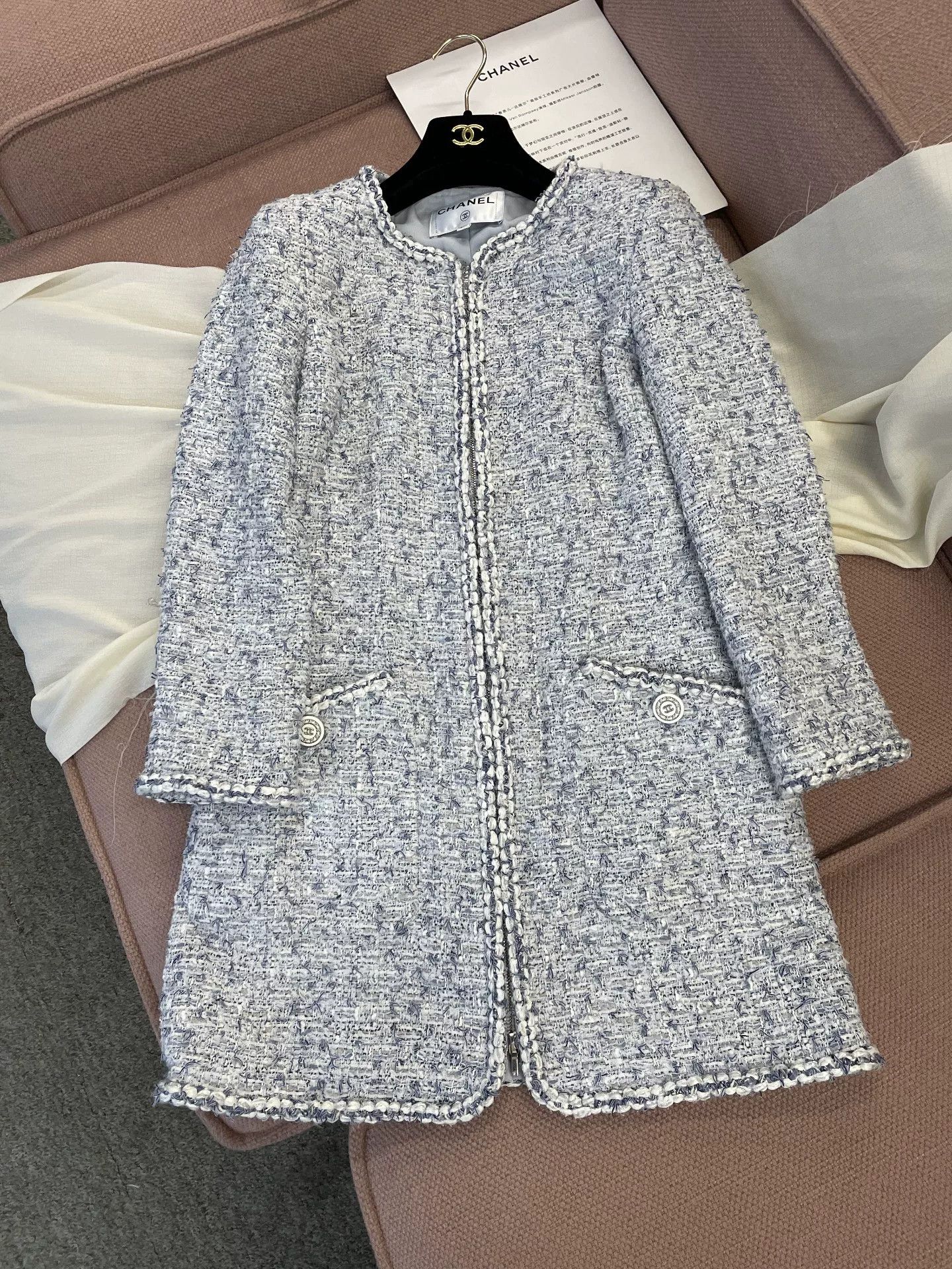 Chanel Chanel Cruise Blue Tweed Long Coat Size US XS / EU 42 / 0 - 1 Thumbnail