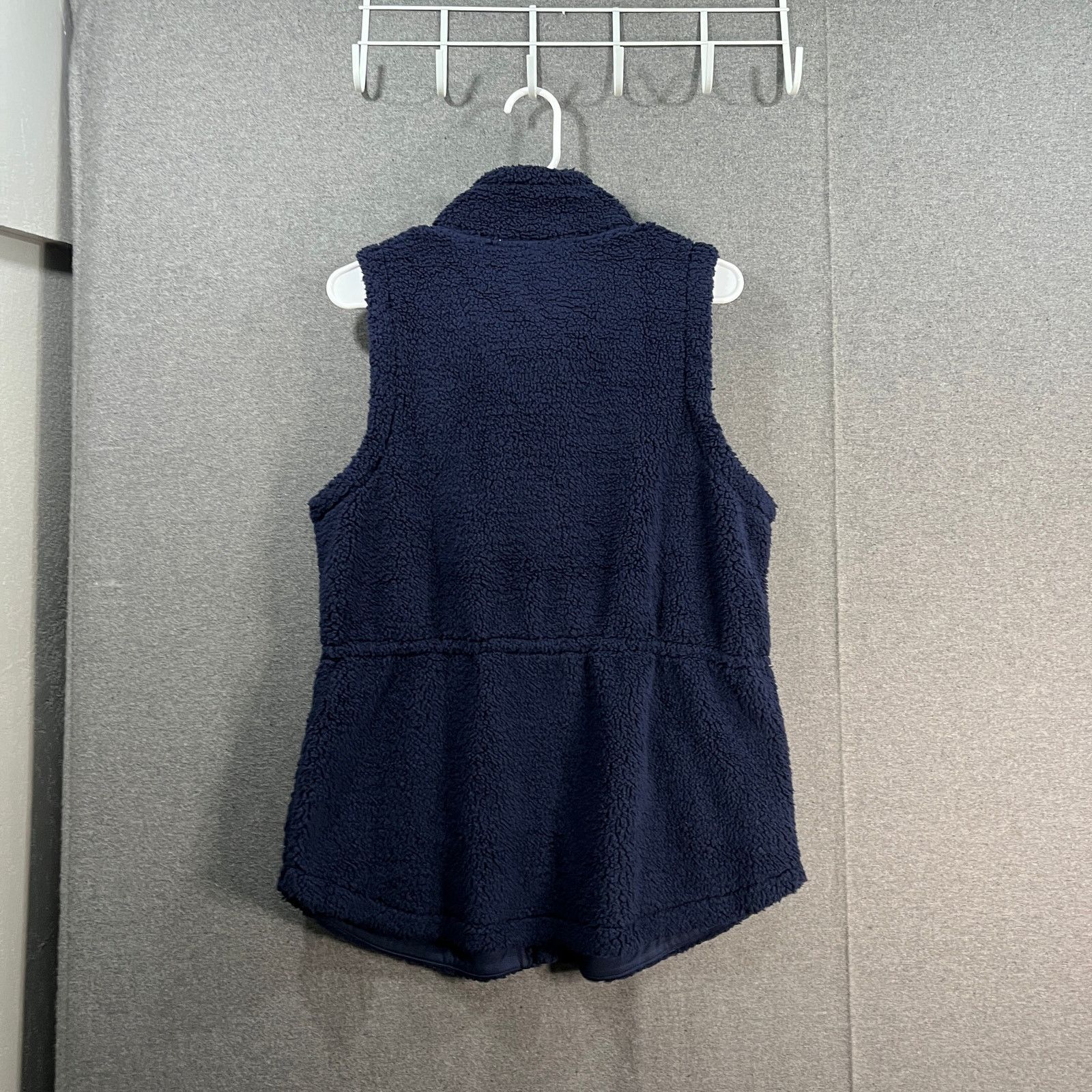 Other Belle by Kim Gravel Signature Zip Sherpa Vest Twilight Size M / US 6-8 / IT 42-44 - 2 Thumbnail